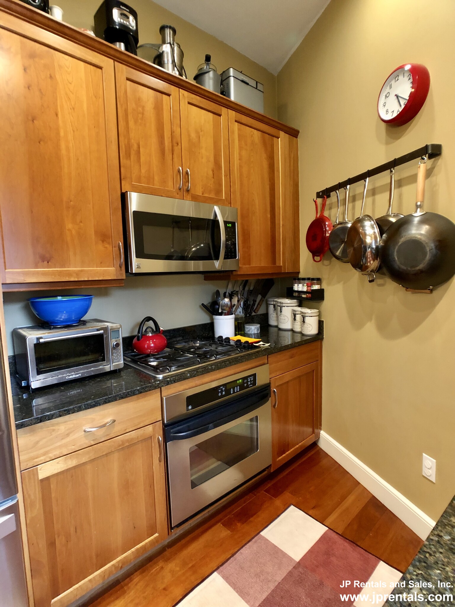 408 Columbus Ave, Jamaica Plain