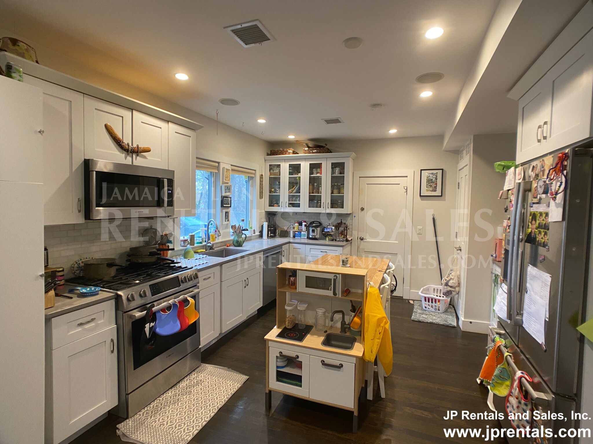 319 Forest Hills St, Jamaica Plain