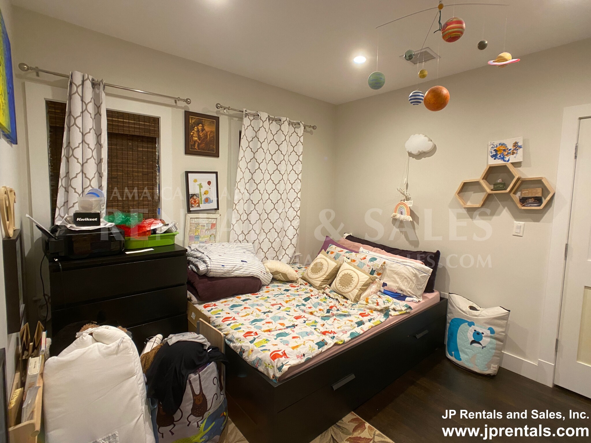 319 Forest Hills St, Jamaica Plain