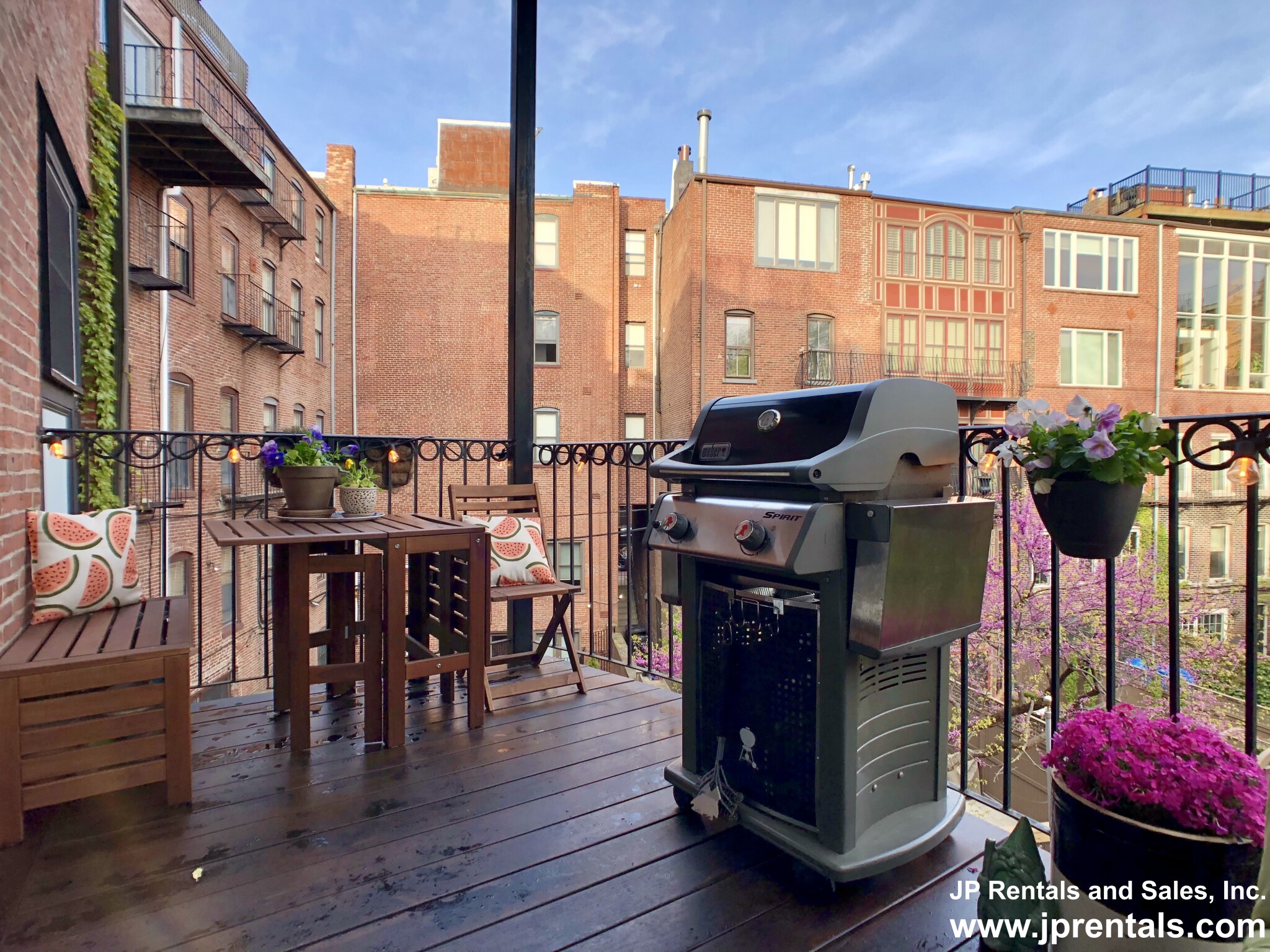 408 Columbus Ave, Jamaica Plain