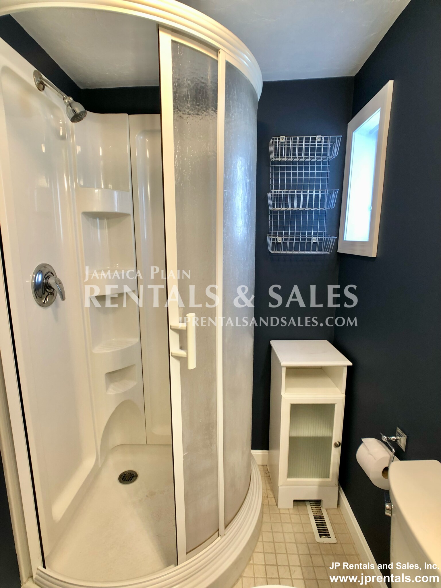 526 Centre St, Jamaica Plain