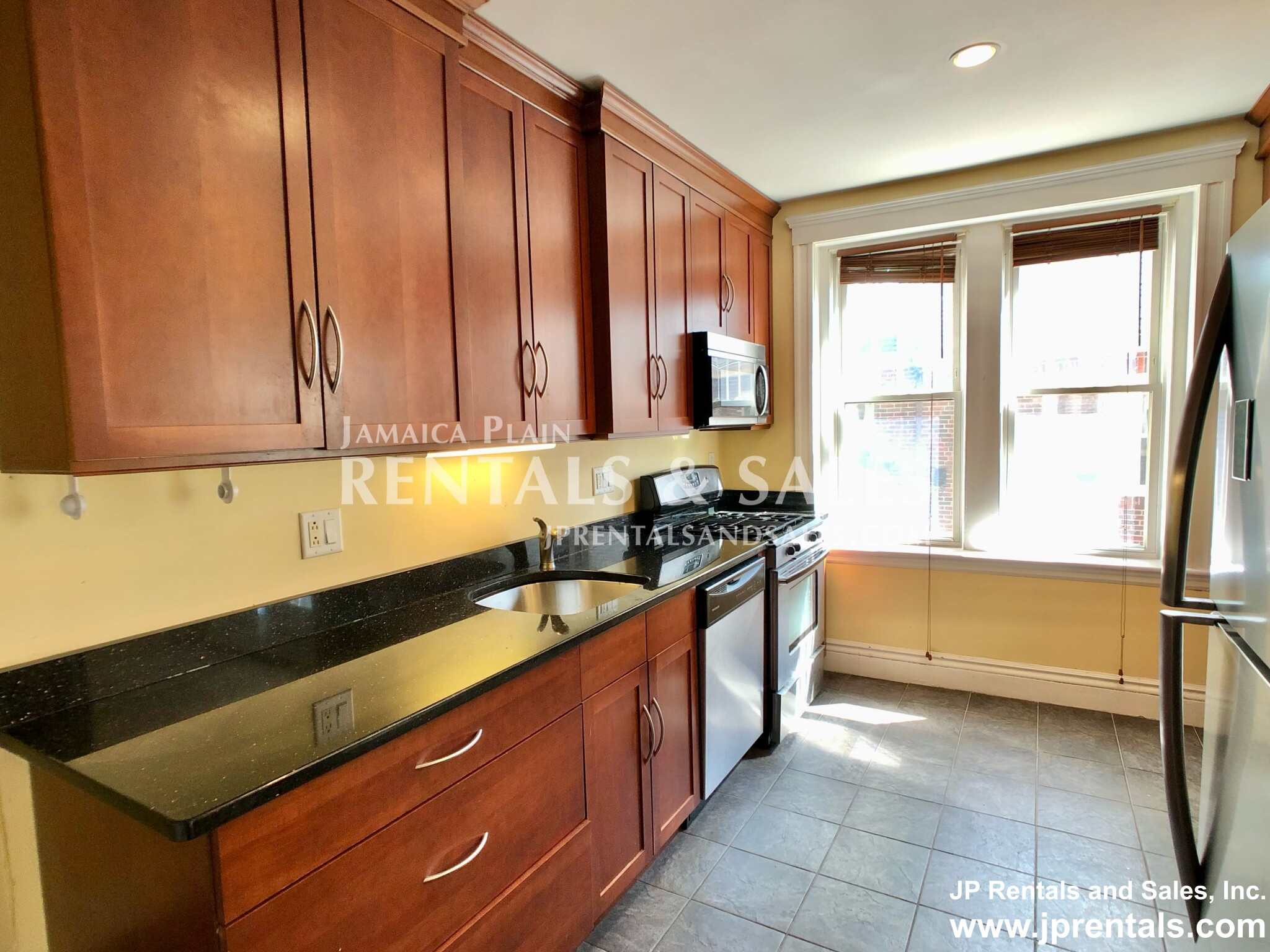 226 Jamaicaway, Jamaica Plain