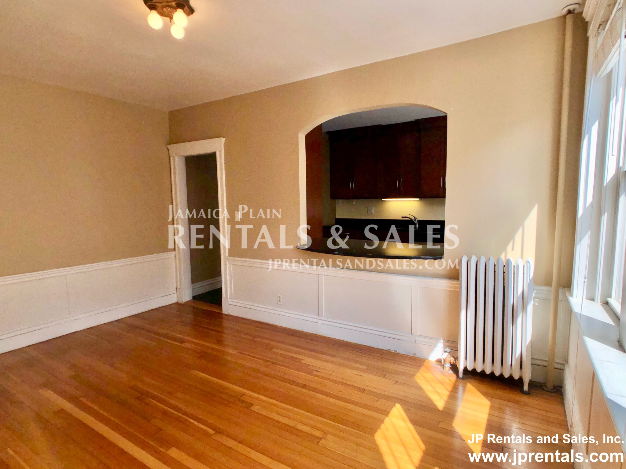 226 Jamaicaway, Jamaica Plain