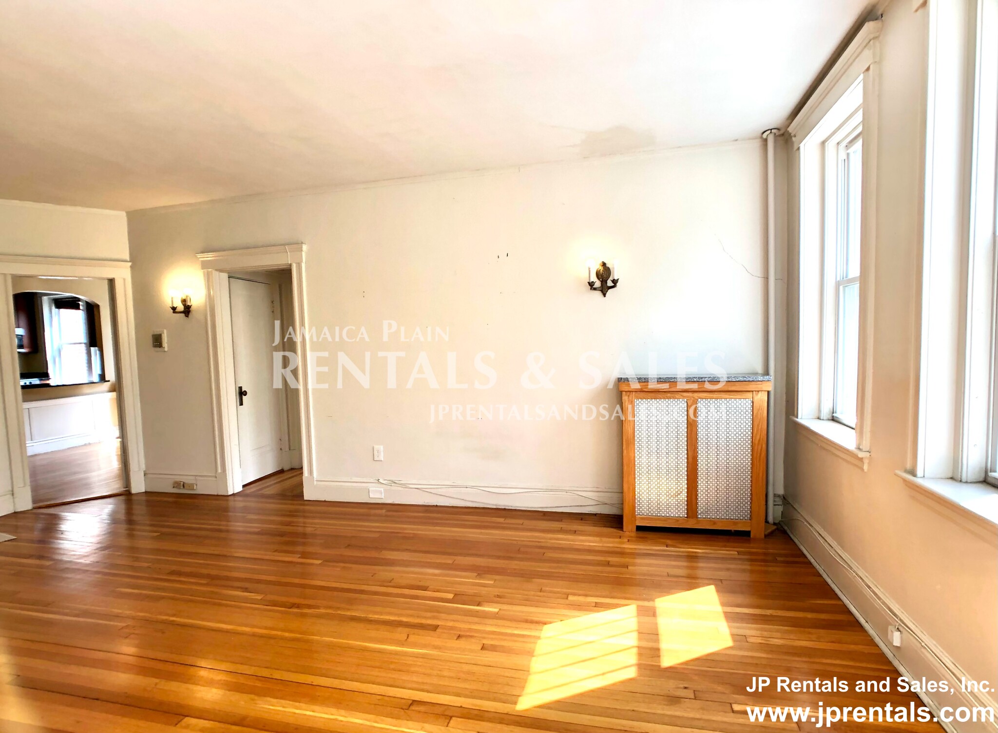 226 Jamaicaway, Jamaica Plain