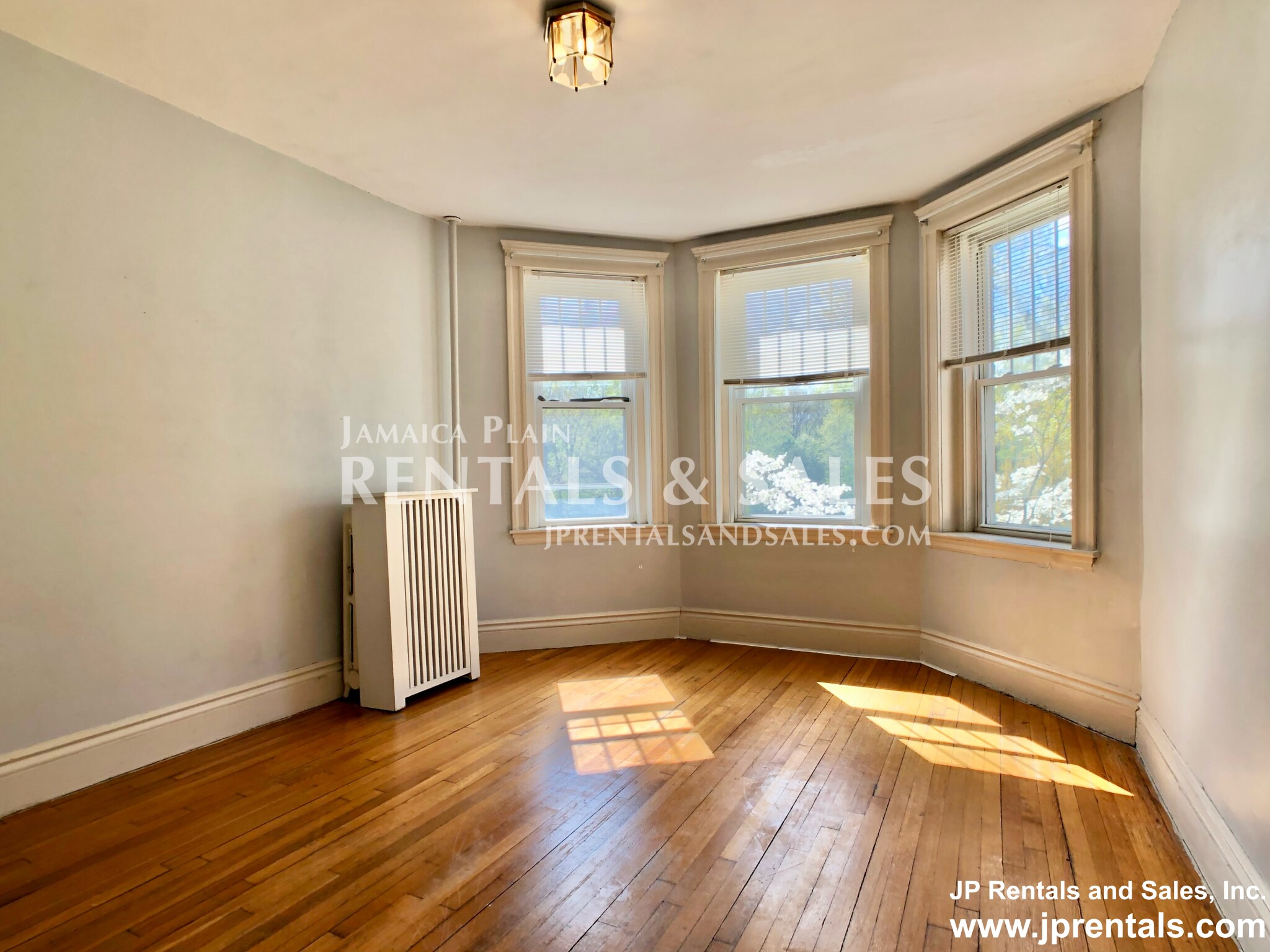 226 Jamaicaway, Jamaica Plain