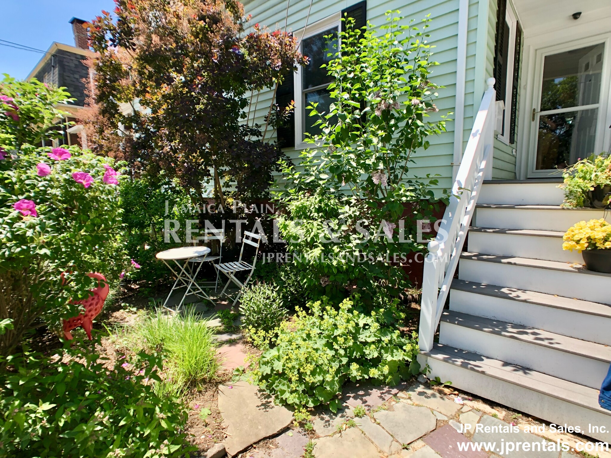 227 Amory St, Jamaica Plain