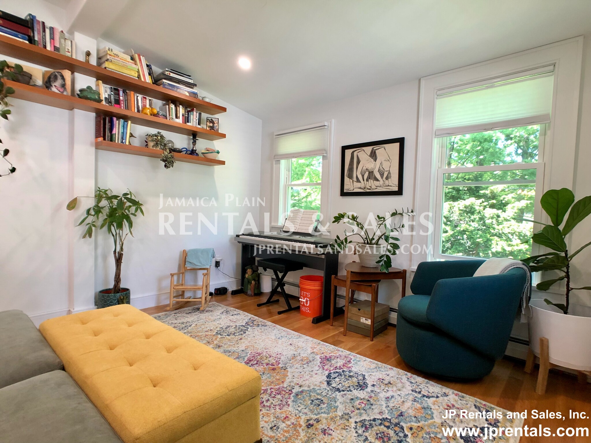 227 Amory St, Jamaica Plain