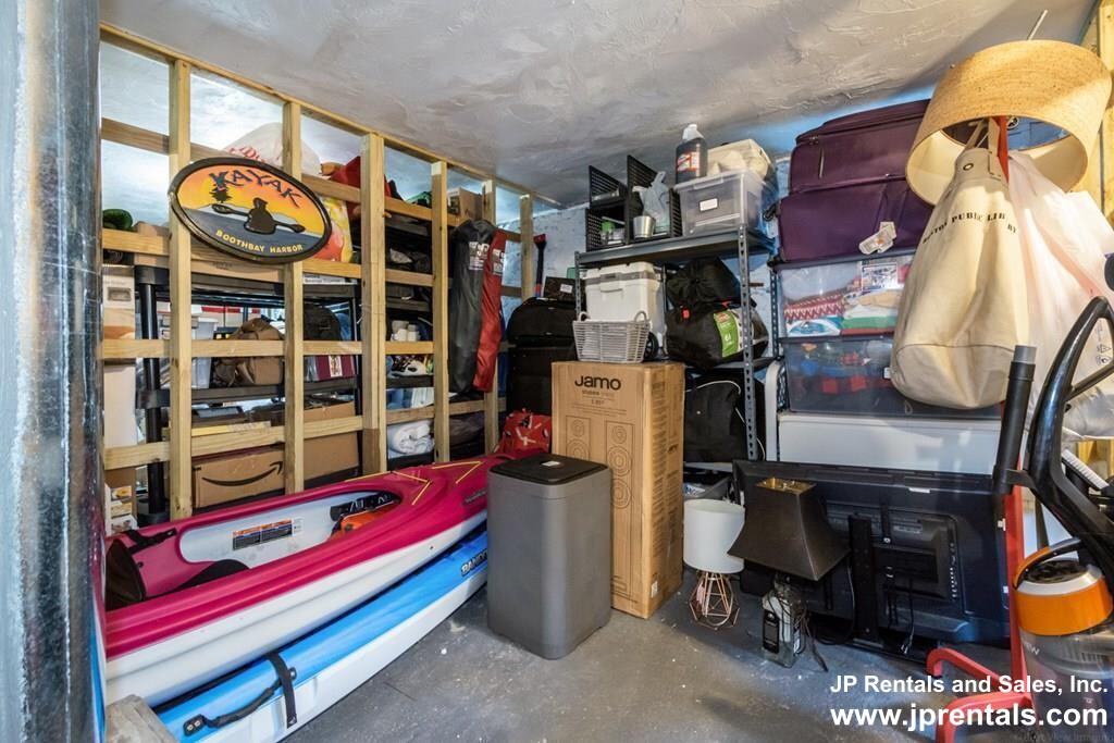 13 Meehan St, Jamaica Plain