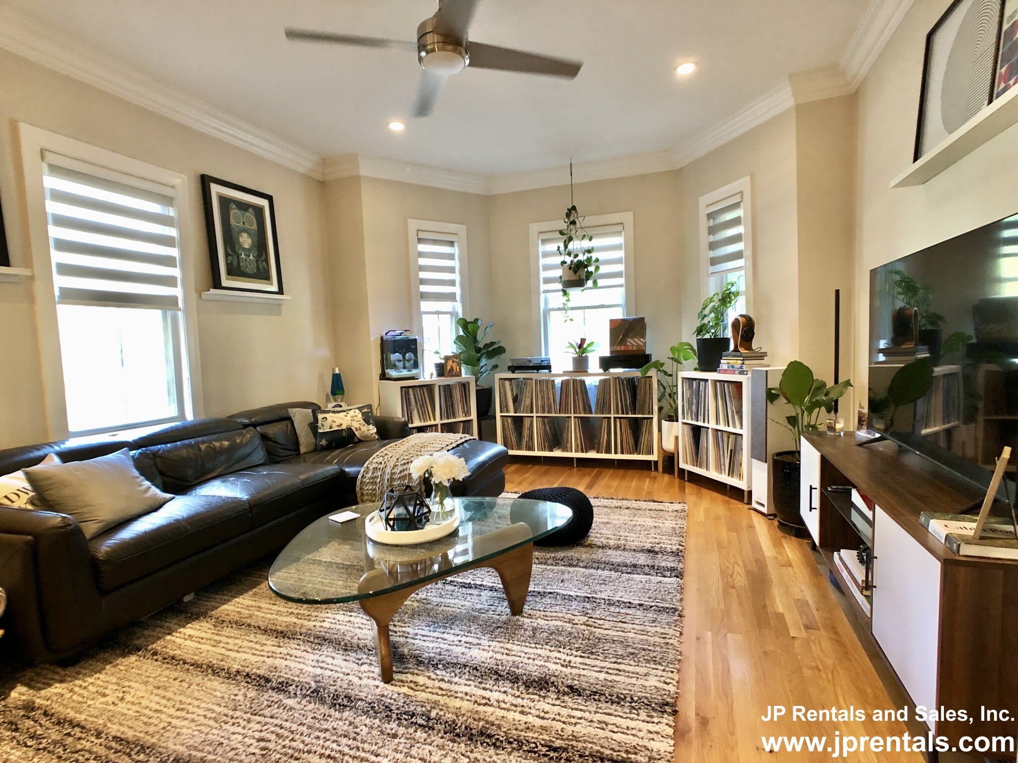 13 Meehan St, Jamaica Plain