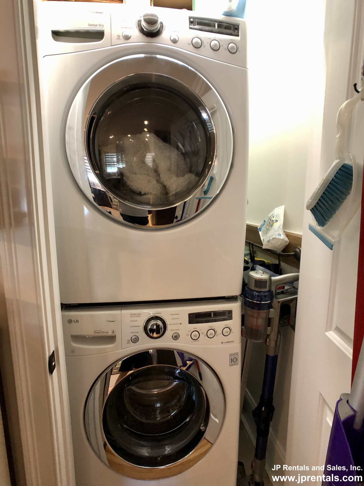 13 Meehan St, Jamaica Plain