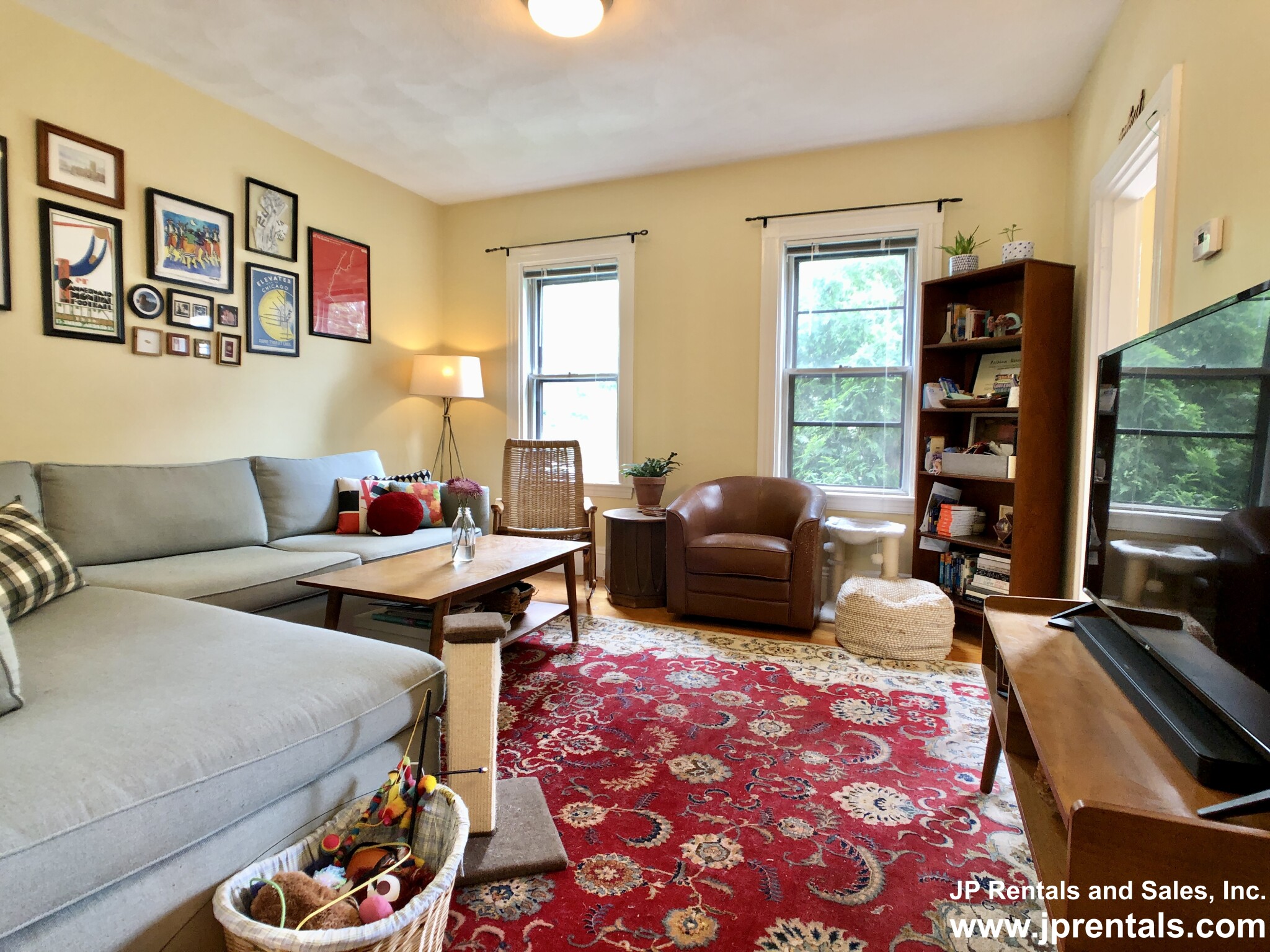 25 Lee St, Jamaica Plain