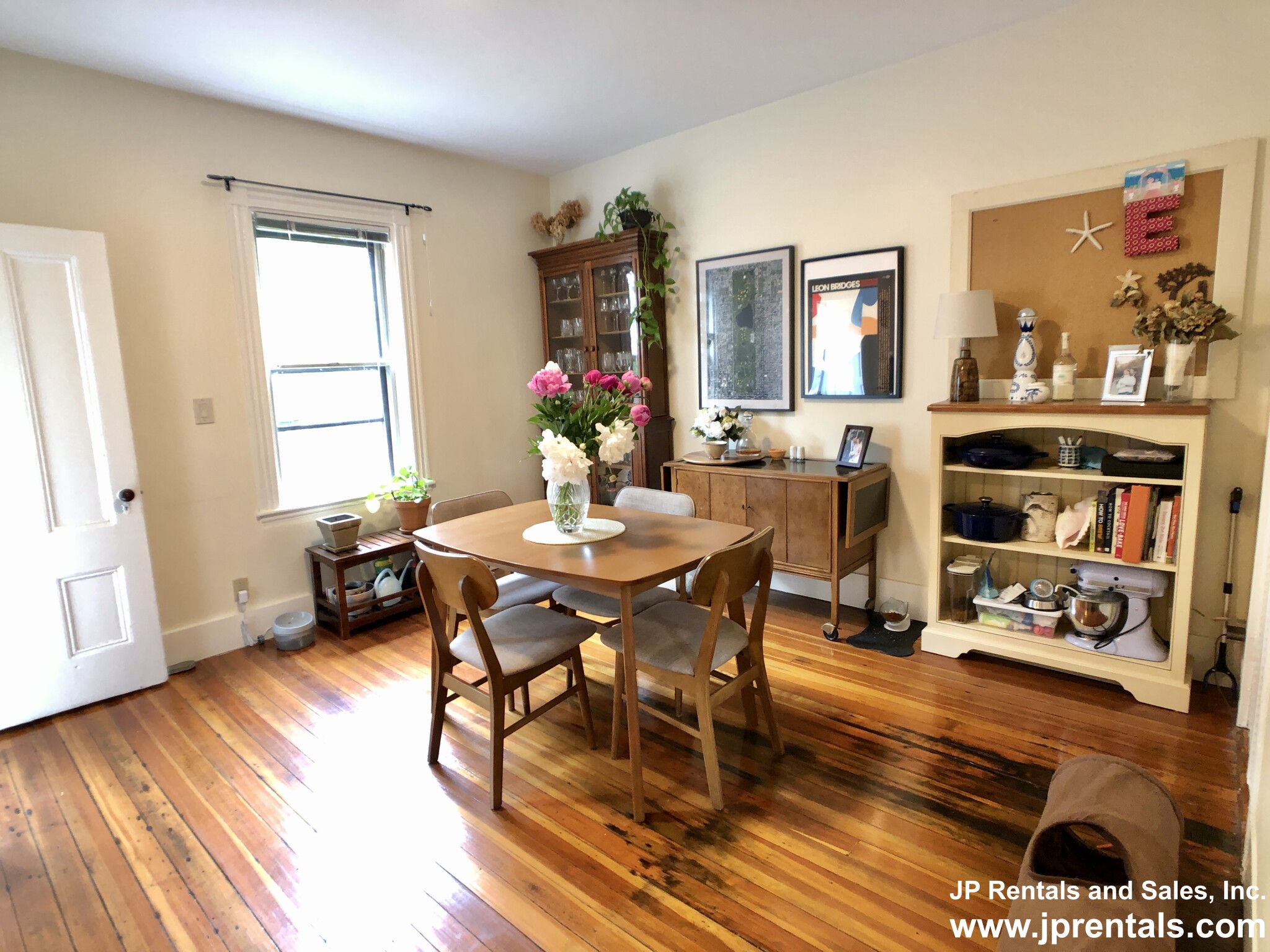 25 Lee St, Jamaica Plain