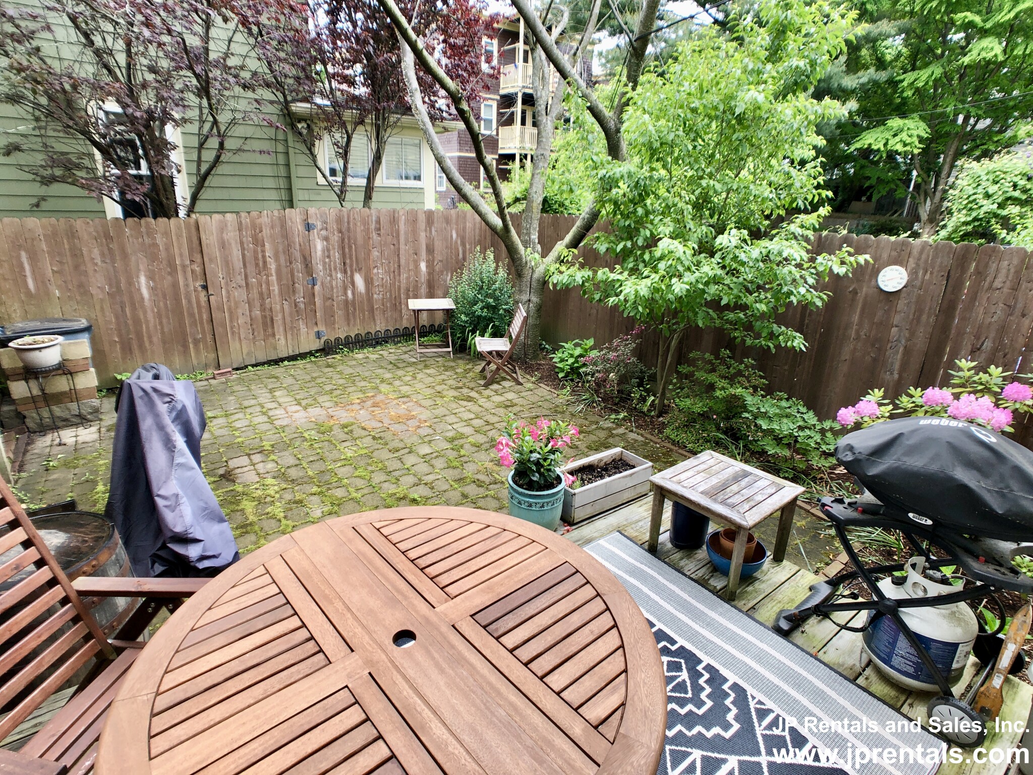 25 Lee St, Jamaica Plain