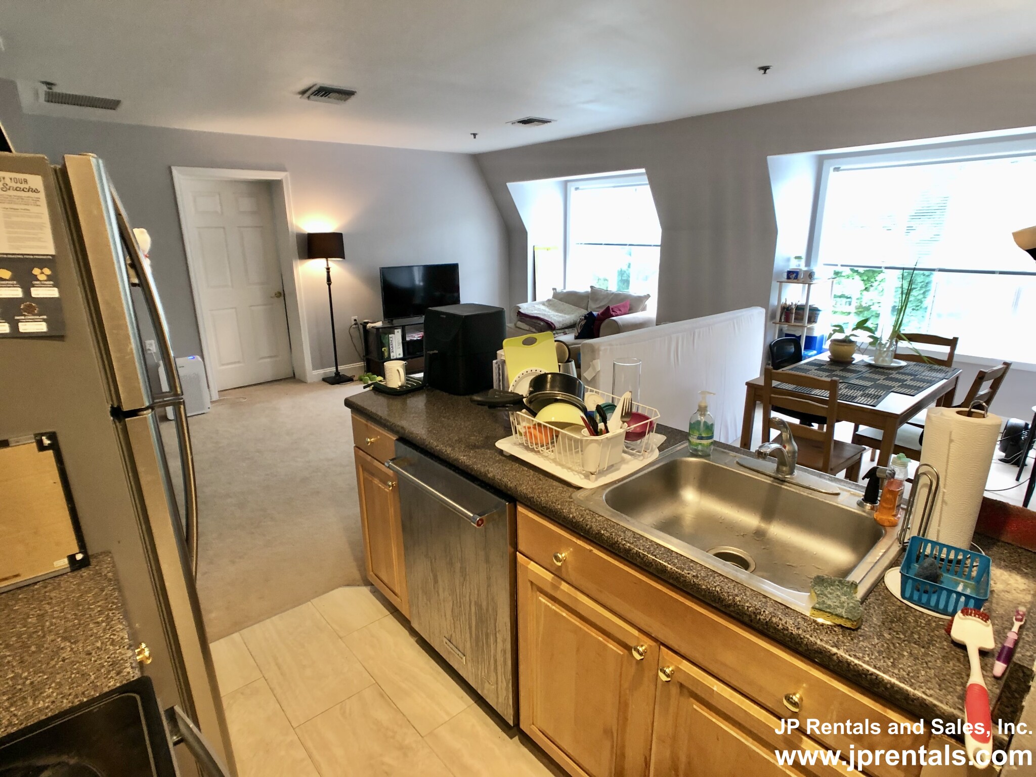 332 Jamaicaway, Jamaica Plain