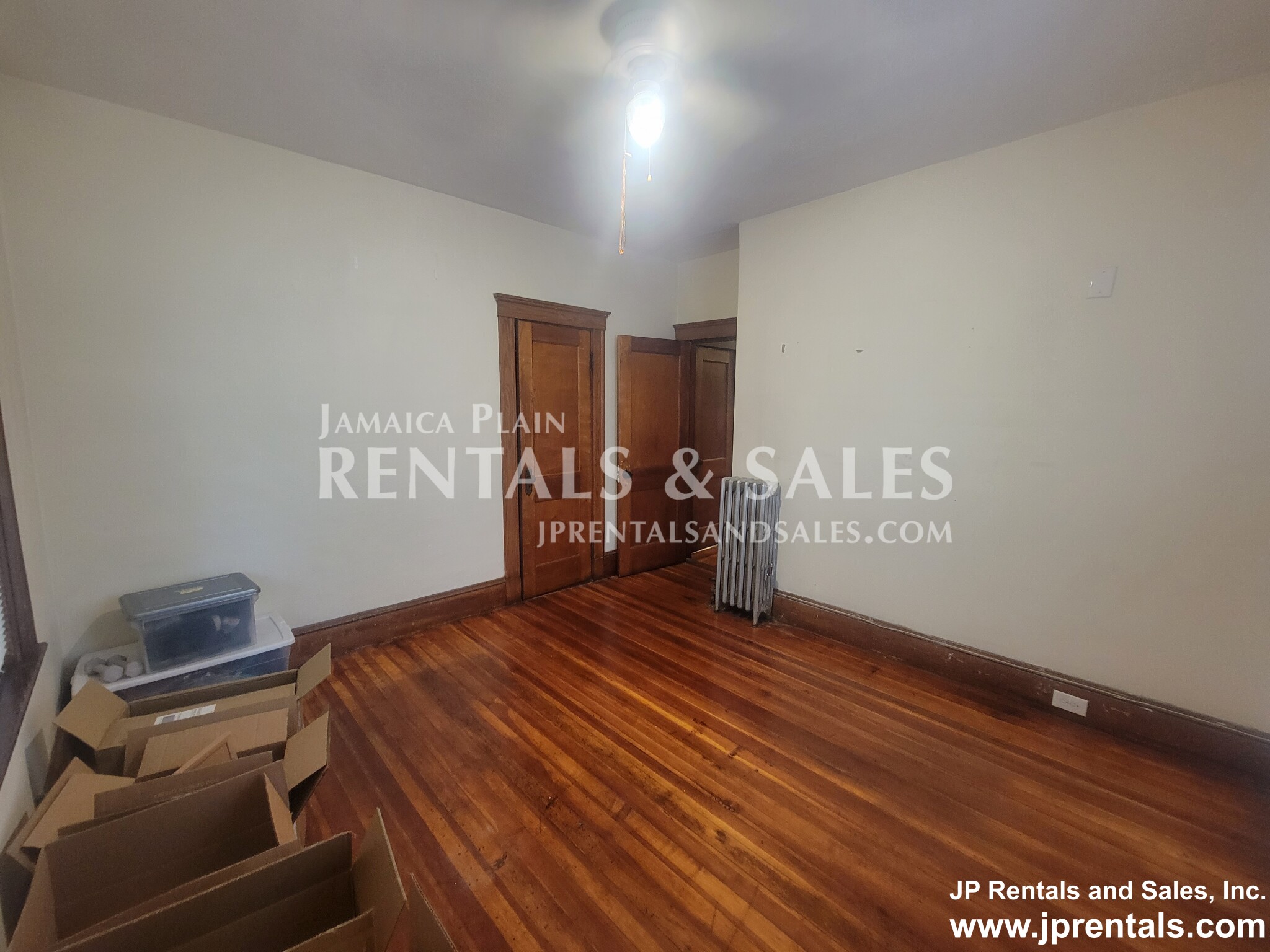 20 Glade Ave, Jamaica Plain