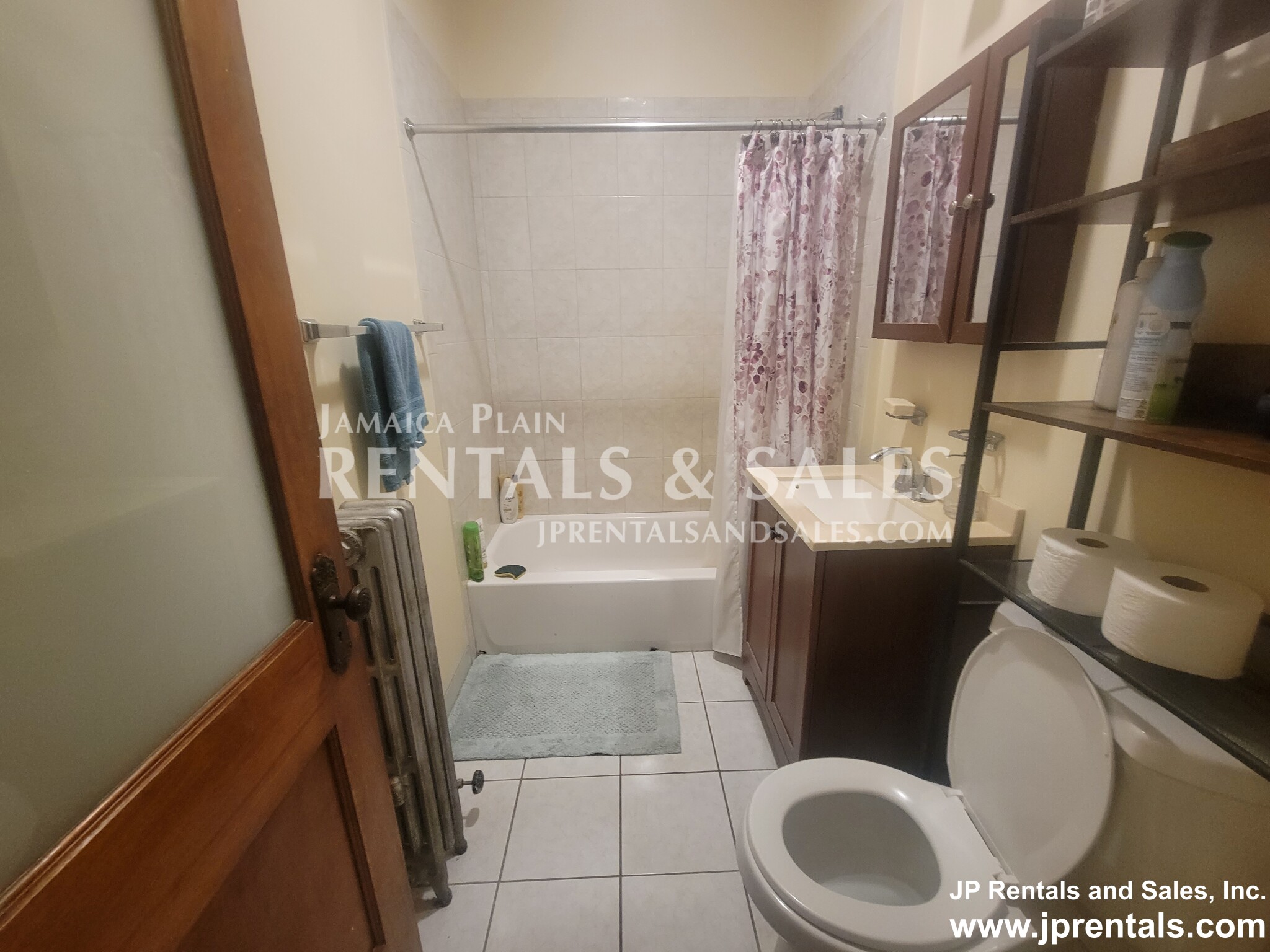 20 Glade Ave, Jamaica Plain