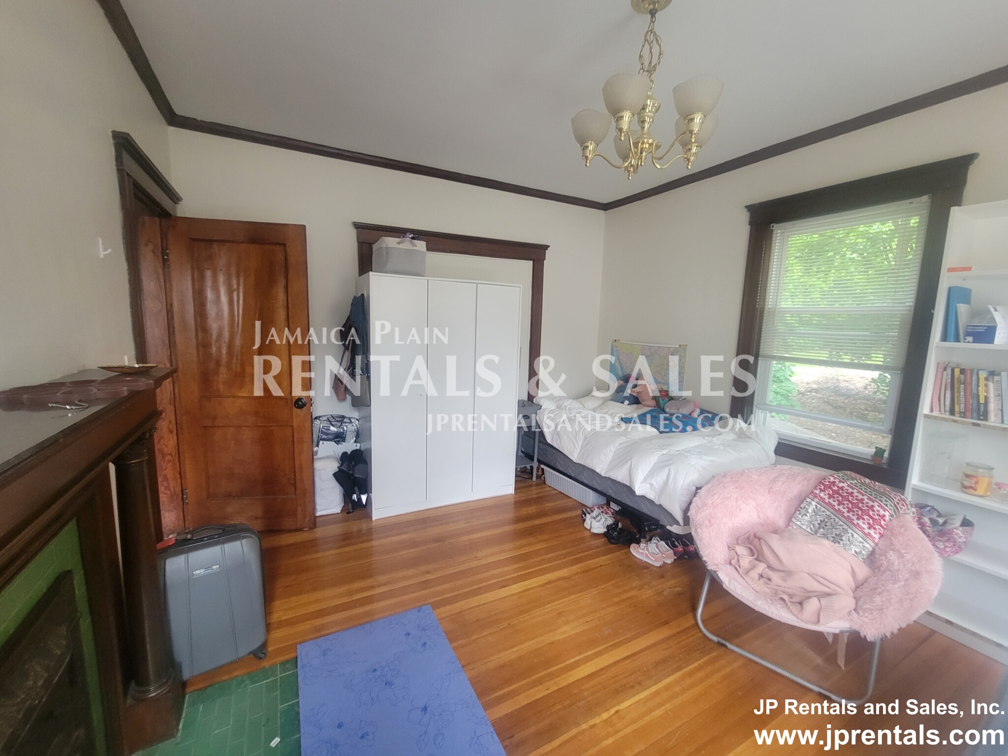 20 Glade Ave, Jamaica Plain