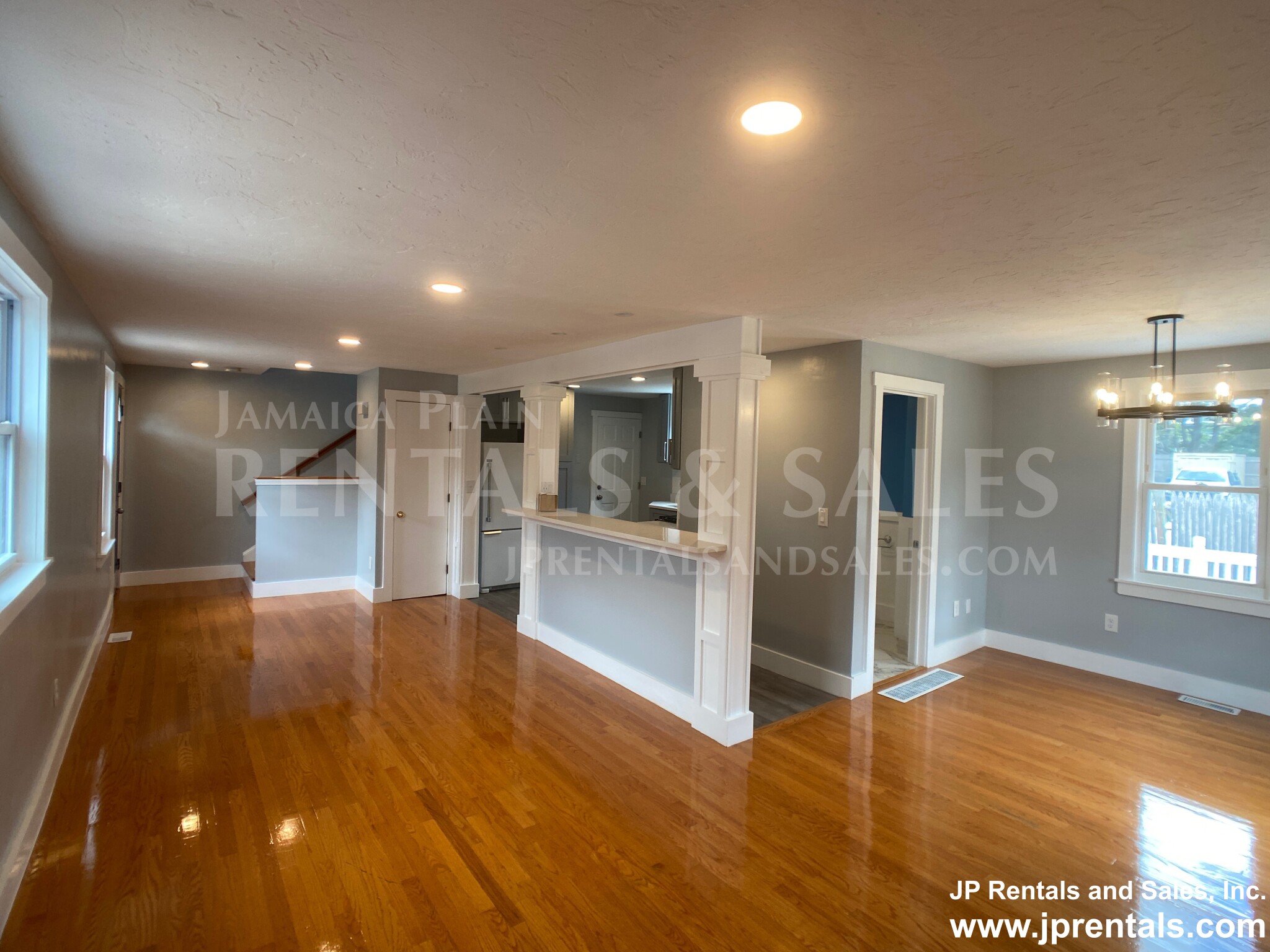 106 Montebello Rd, Jamaica Plain