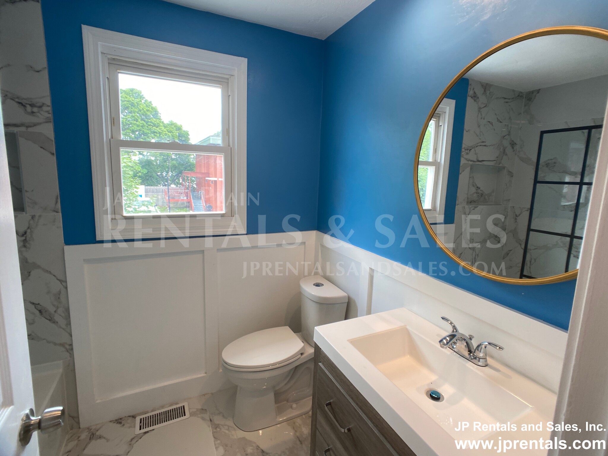 106 Montebello Rd, Jamaica Plain