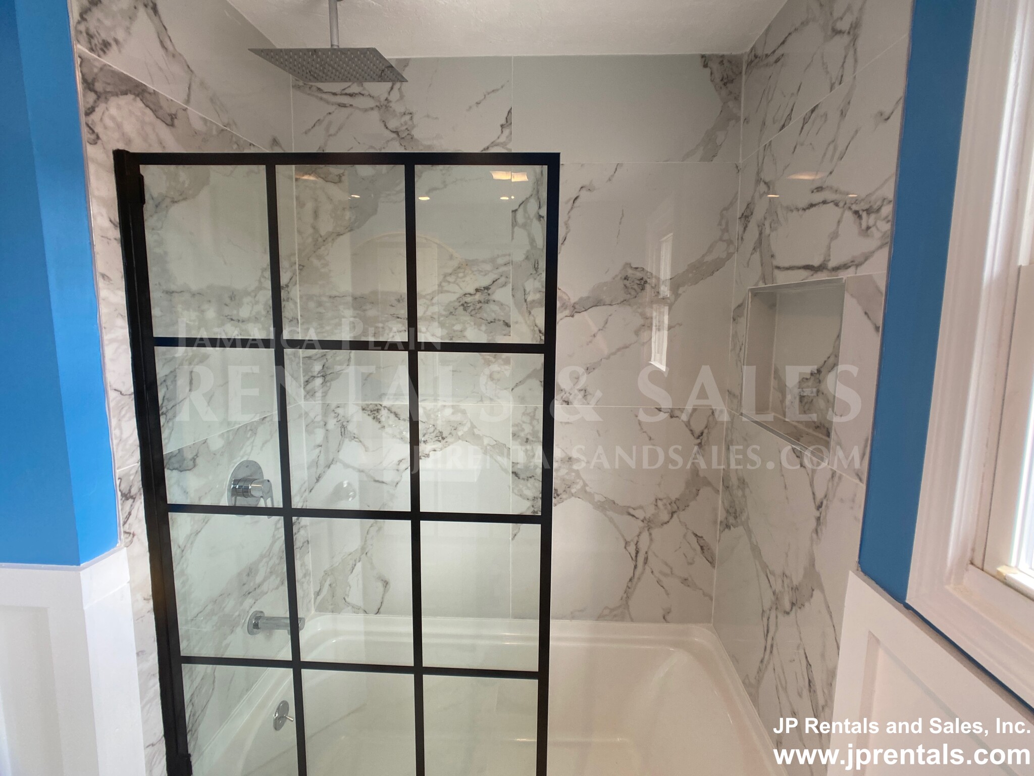 106 Montebello Rd, Jamaica Plain