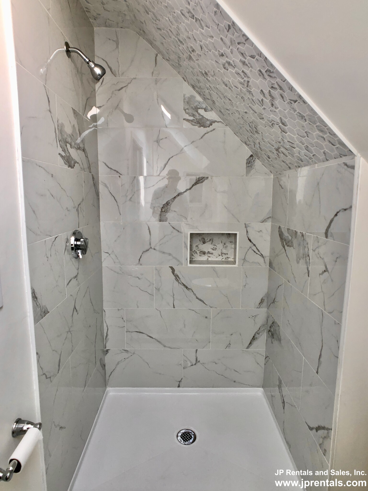 34 Evergreen St, Jamaica Plain