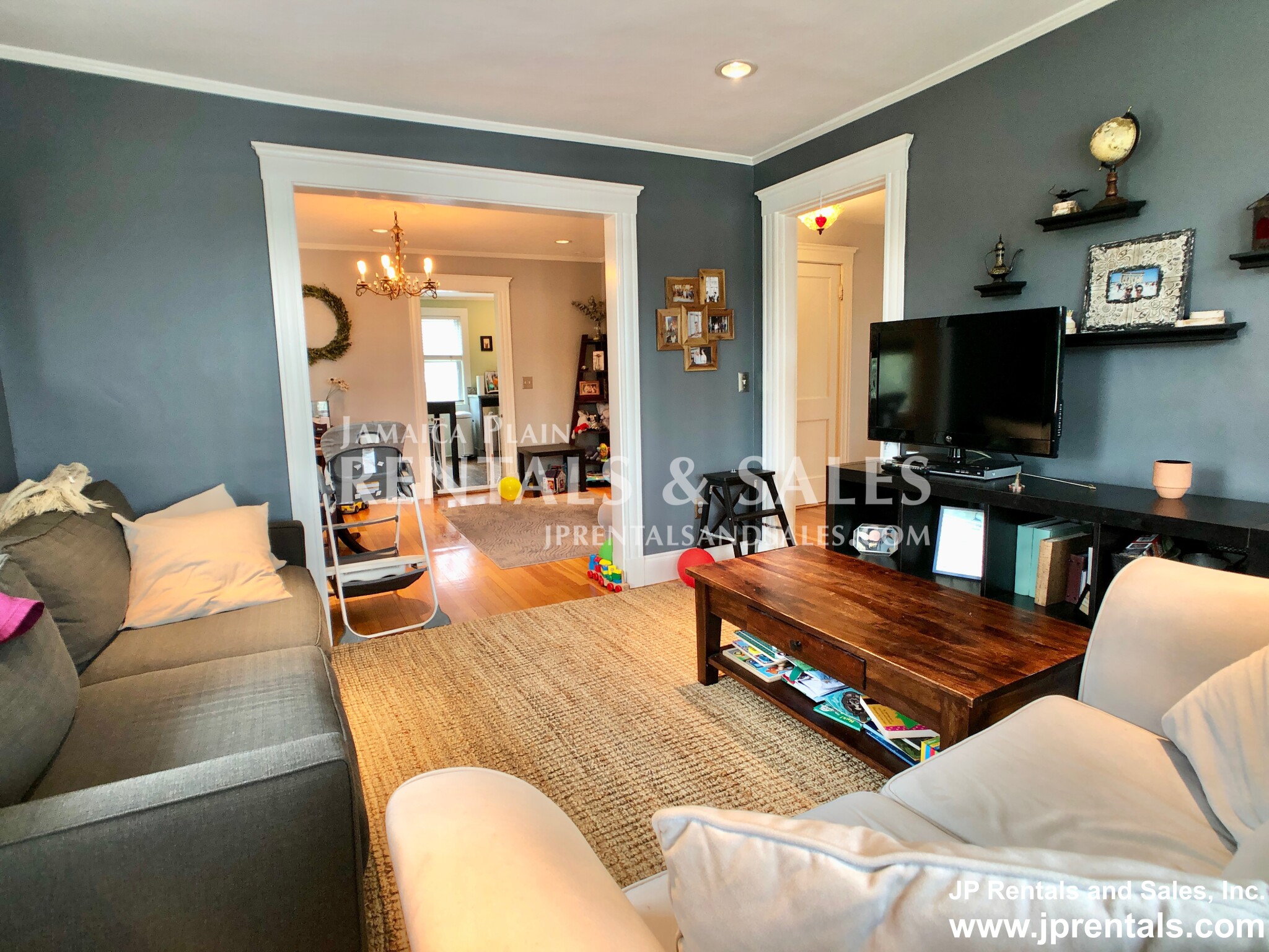 30 Iona St, Roslindale