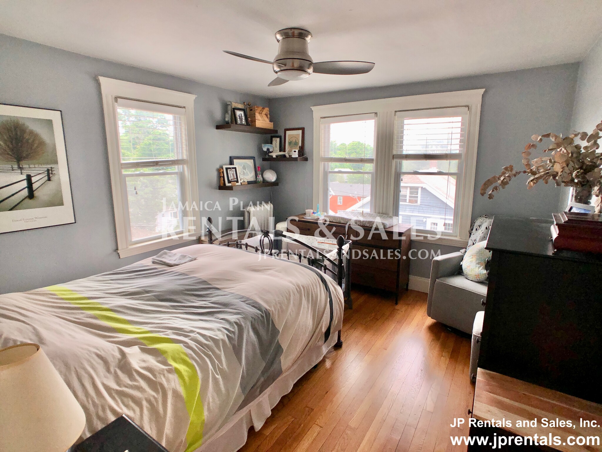 30 Iona St, Roslindale