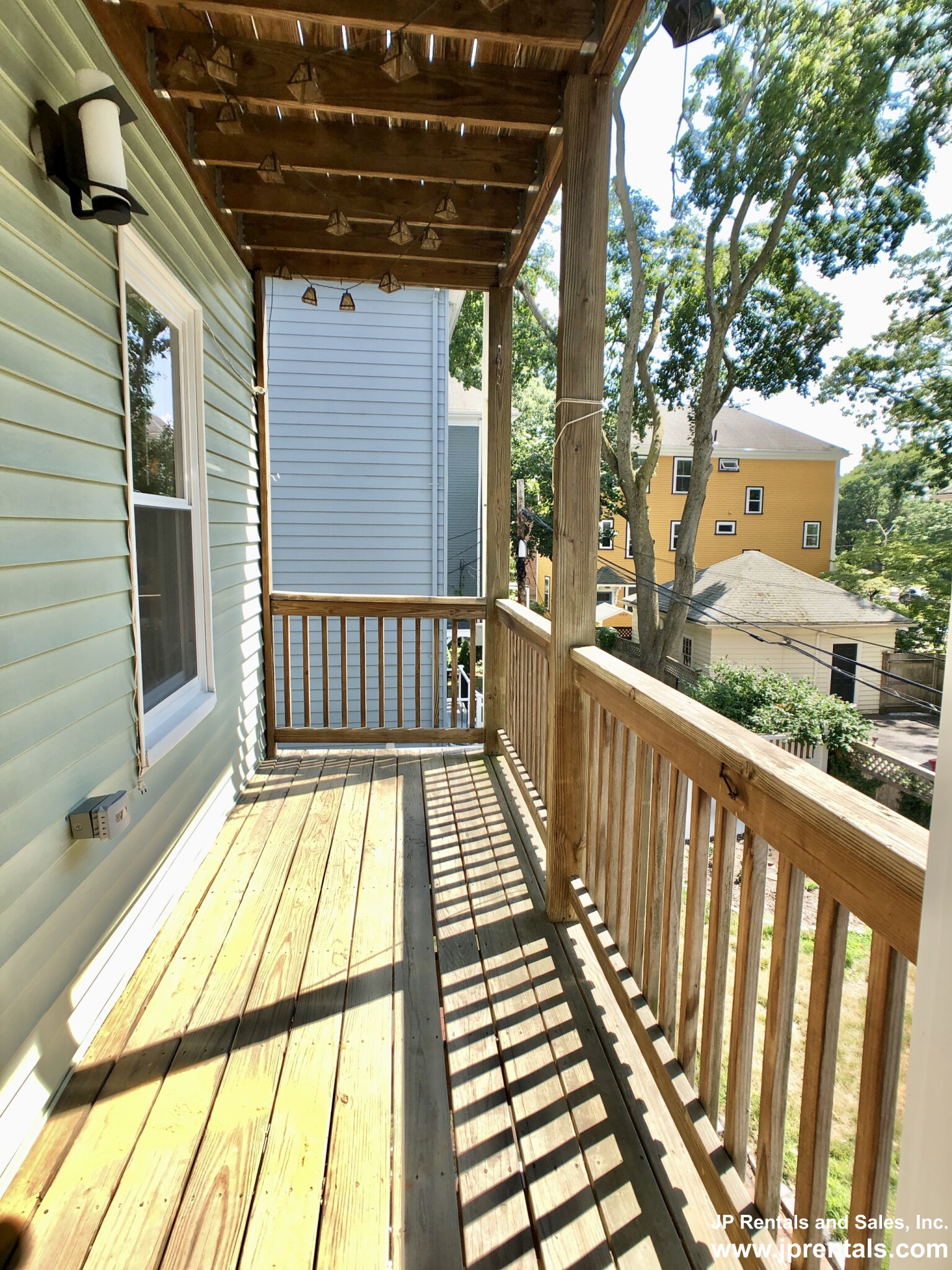 39 Goldsmith St, Jamaica Plain