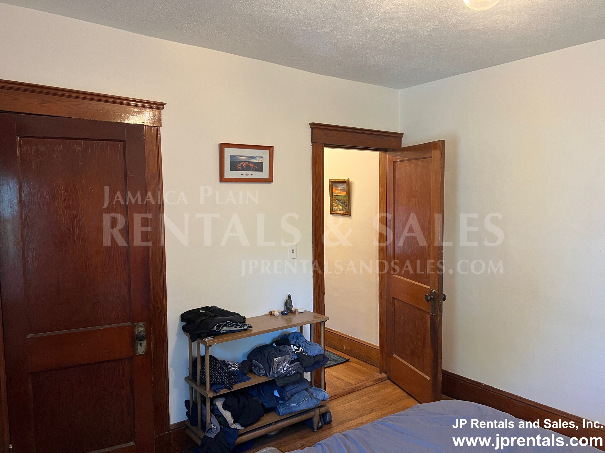 97 Rossmore Rd, Jamaica Plain