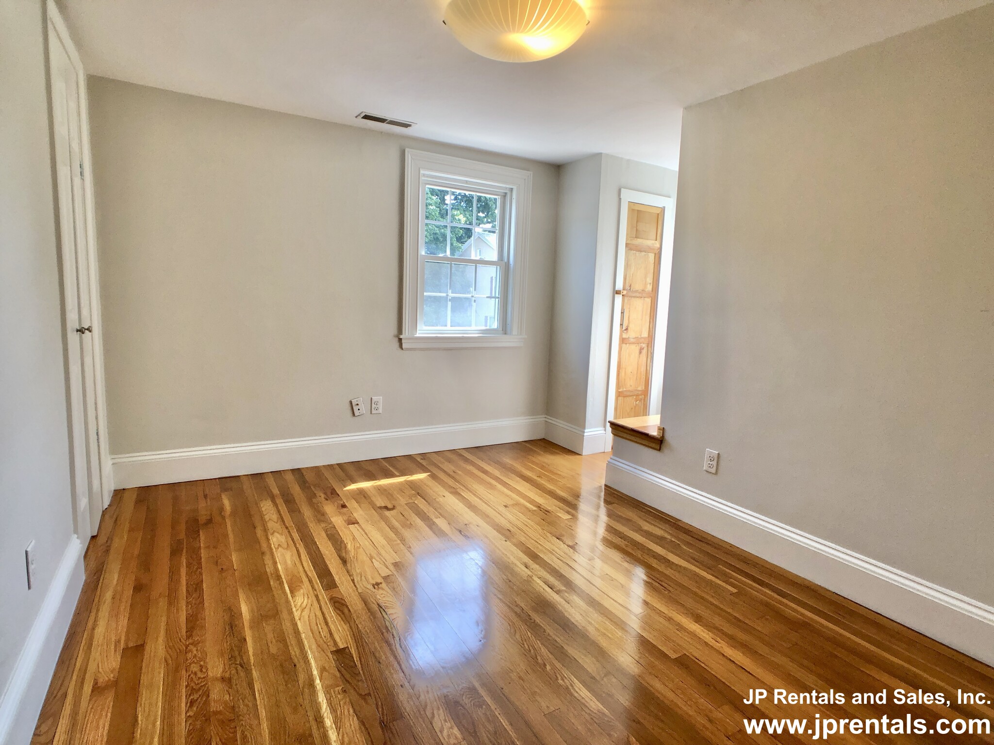 285 Wachusett St, Jamaica Plain