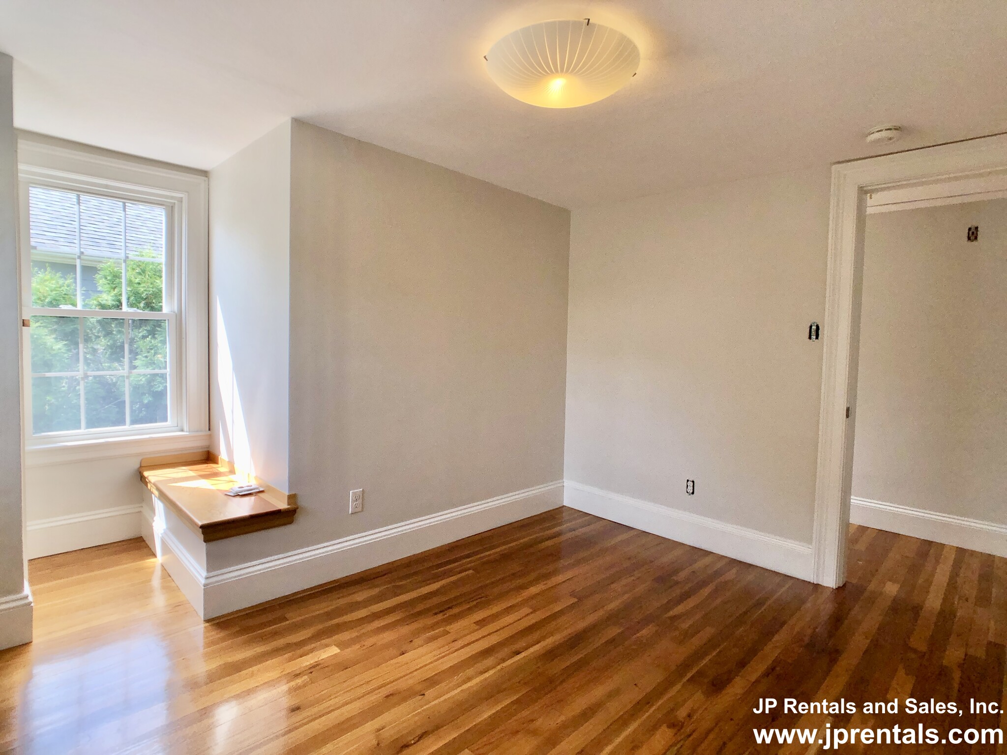 285 Wachusett St, Jamaica Plain