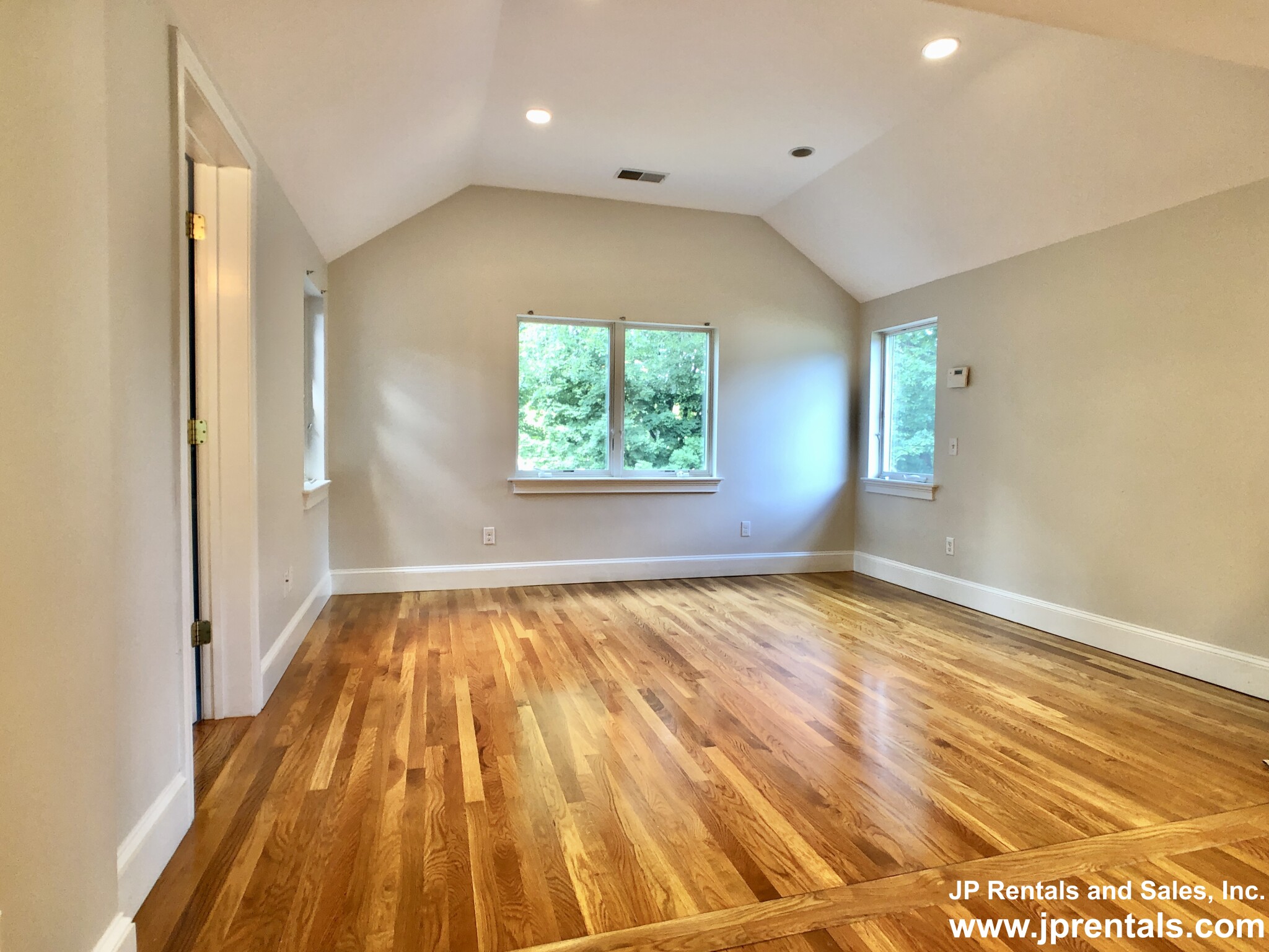 285 Wachusett St, Jamaica Plain