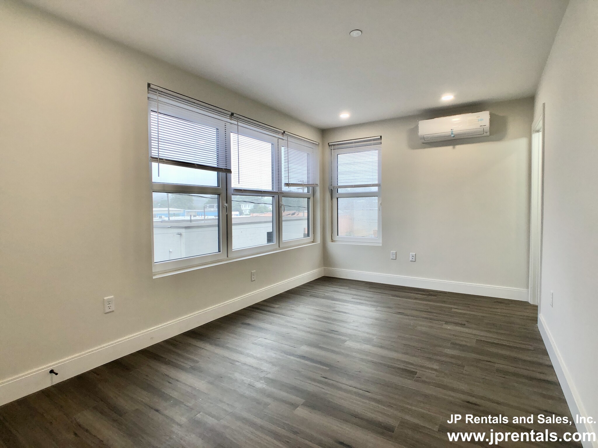 50 Stedman St, Jamaica Plain