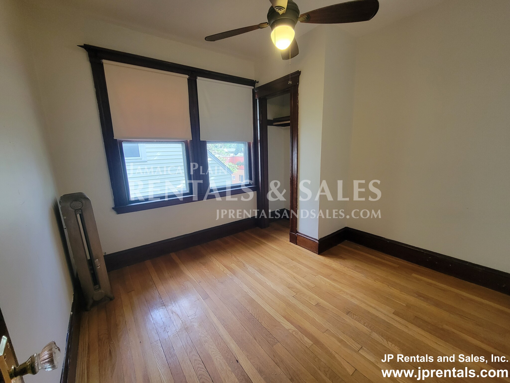 108 Bourne St, Jamaica Plain