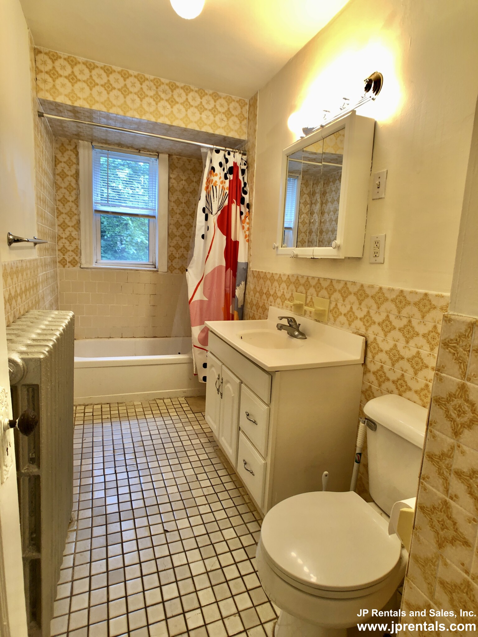 64 Parkton Rd, Jamaica Plain