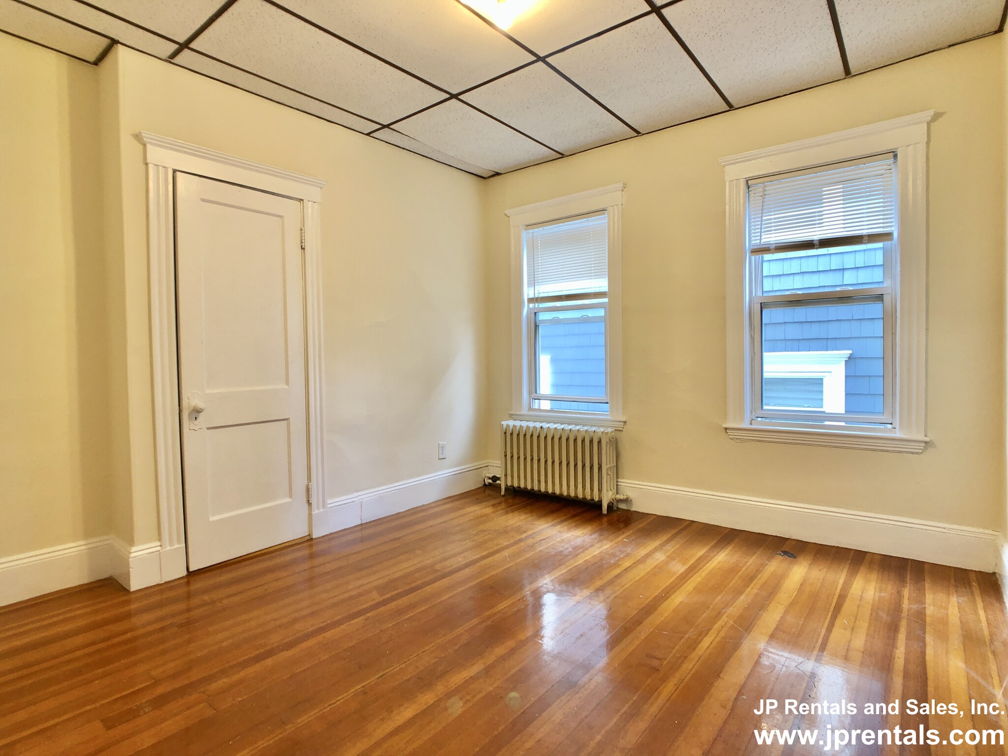 64 Parkton Rd, Jamaica Plain