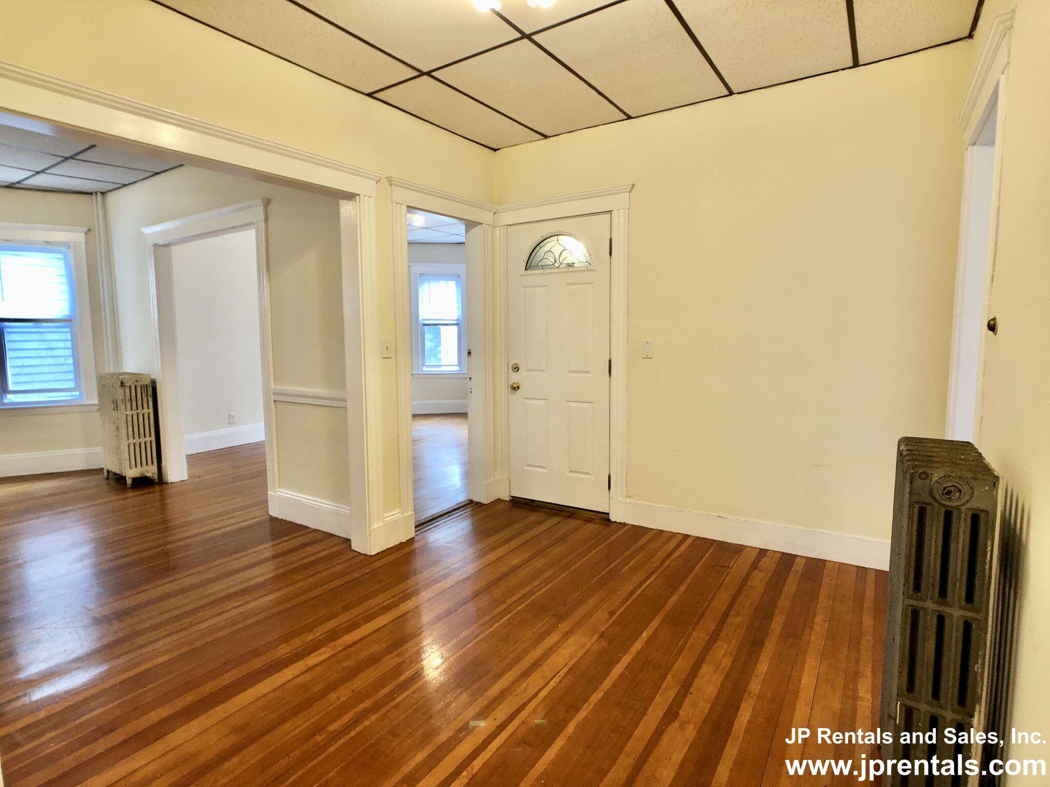 64 Parkton Rd, Jamaica Plain