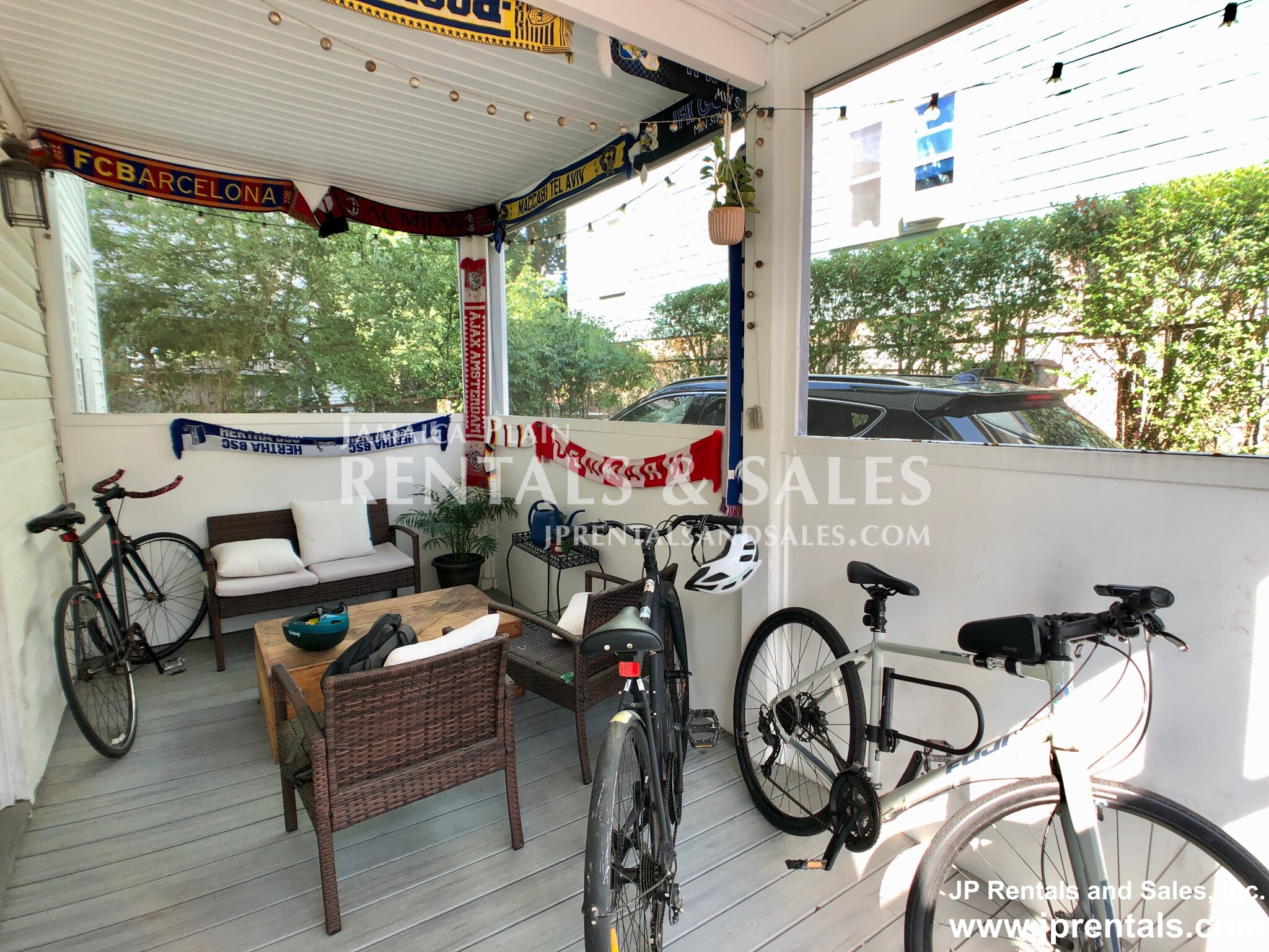 53 Wenham St, Jamaica Plain