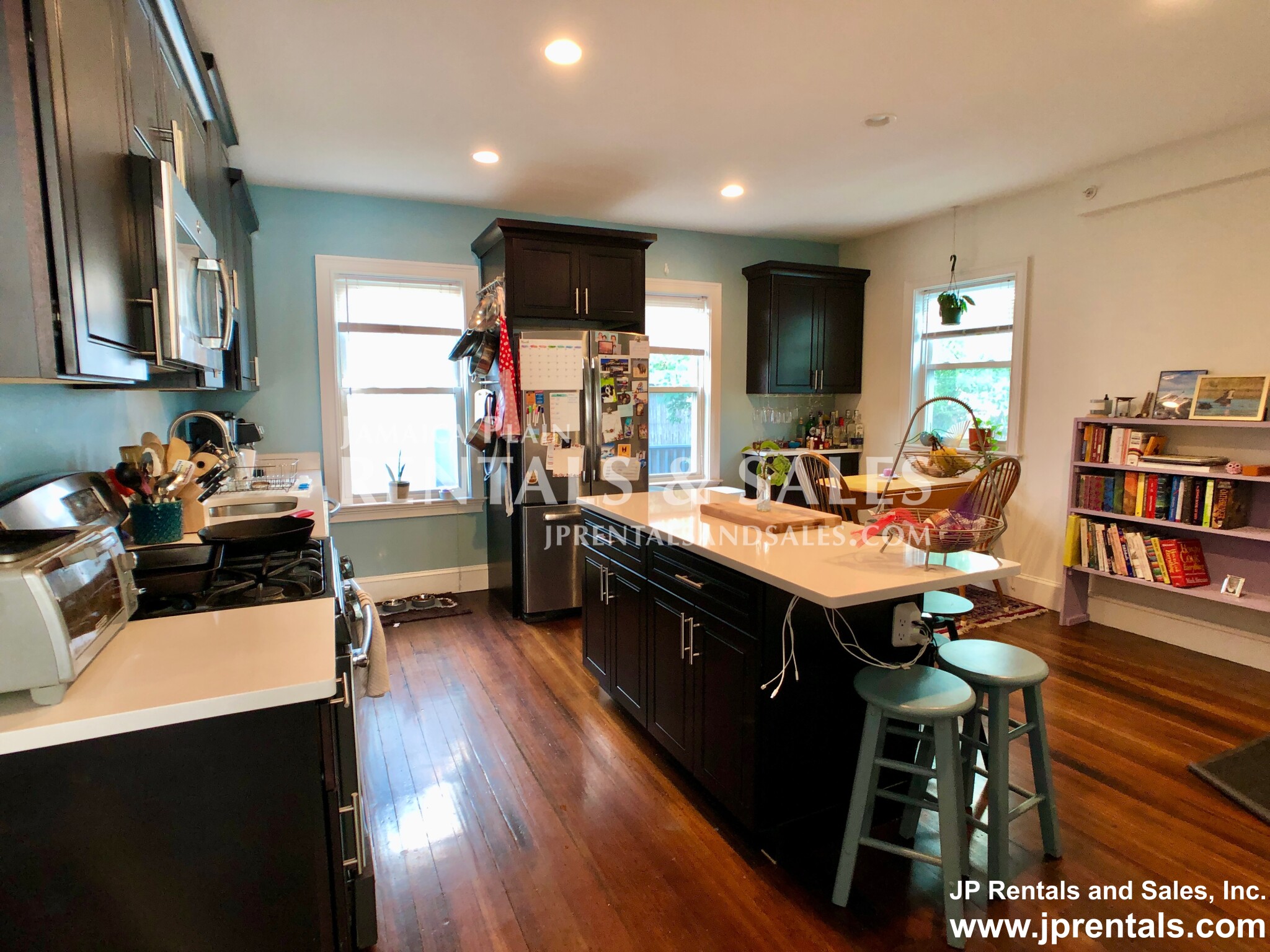 53 Wenham St, Jamaica Plain