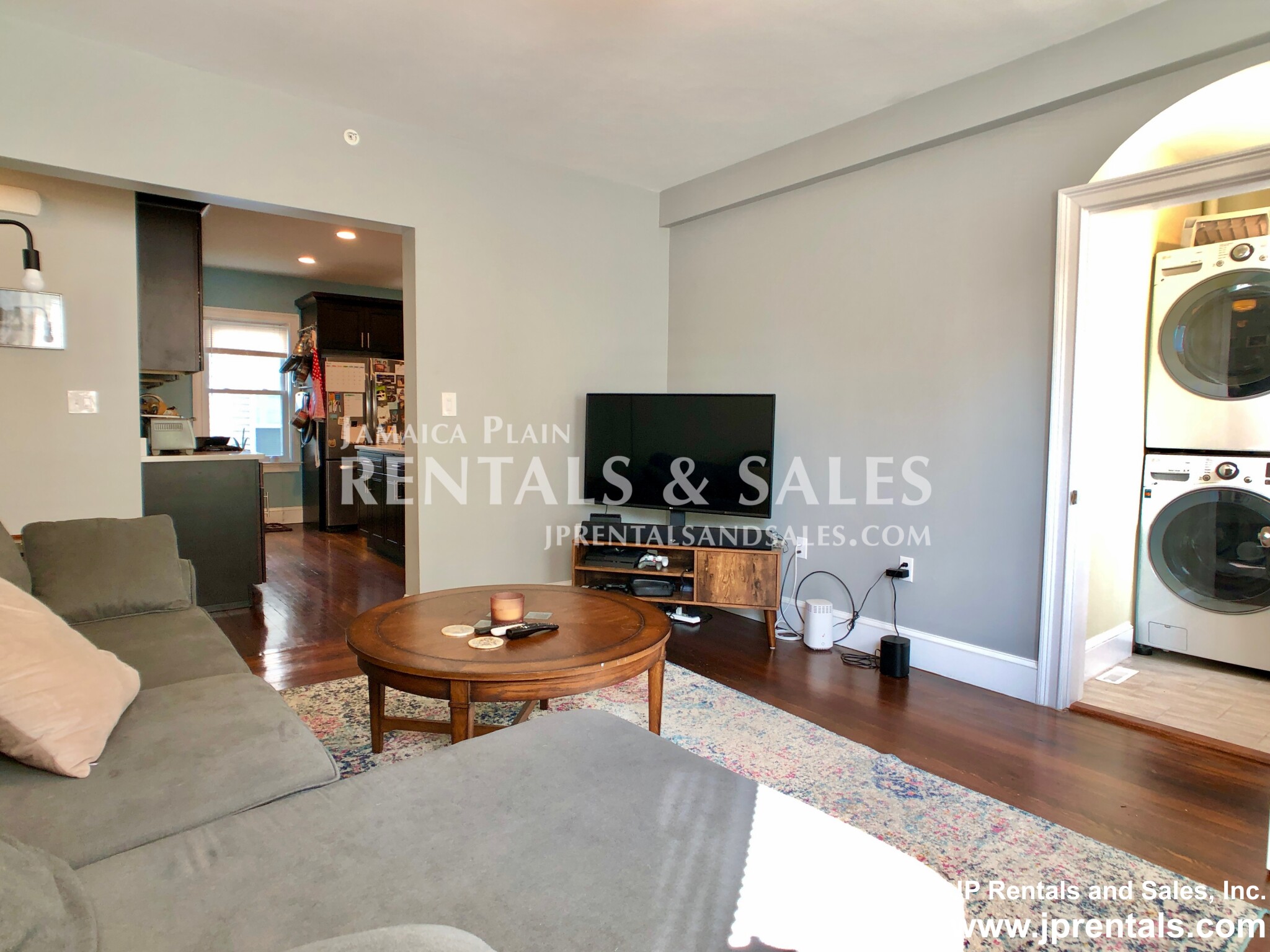 53 Wenham St, Jamaica Plain