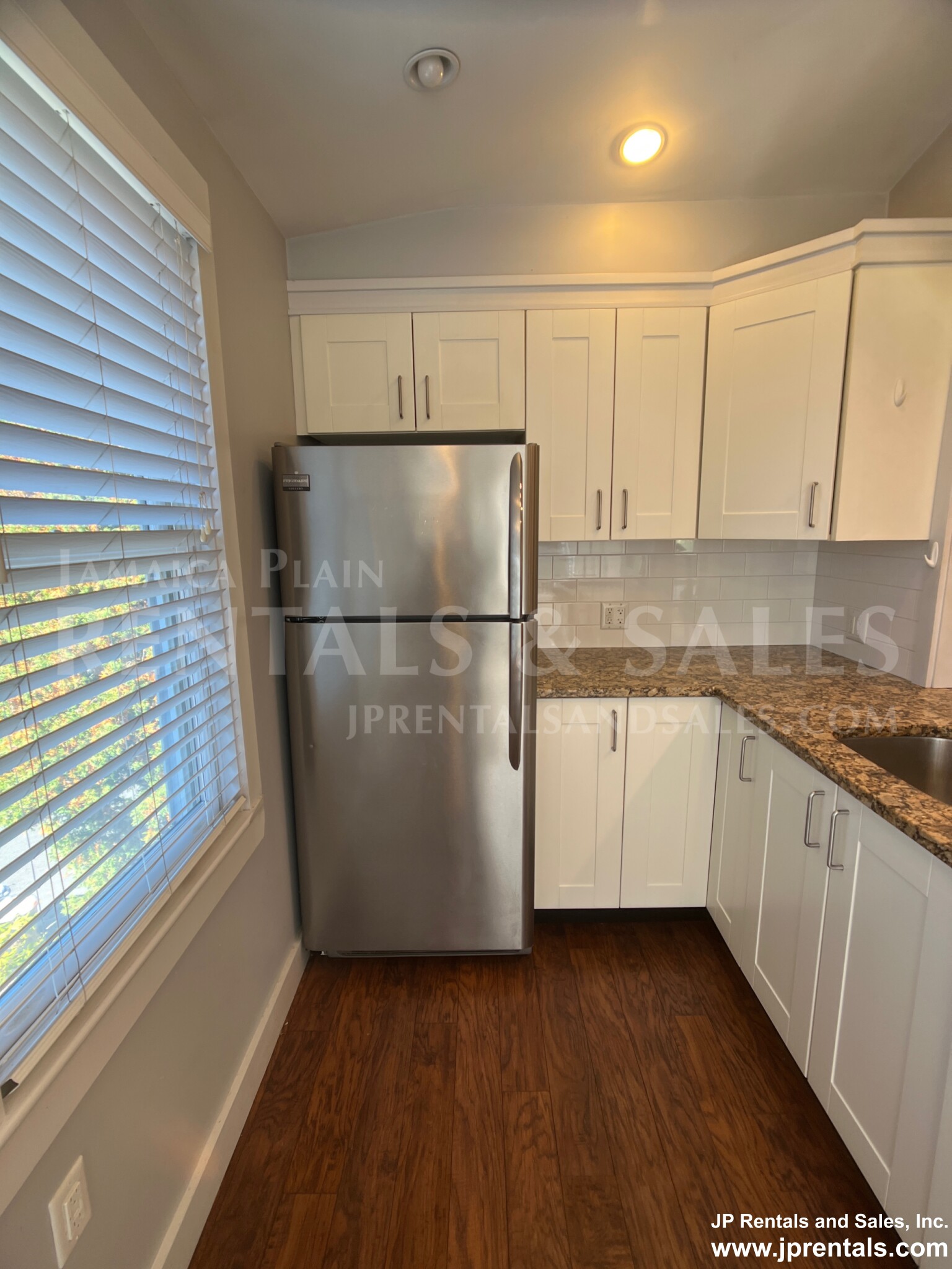 22 Peter Parley Rd, Jamaica Plain