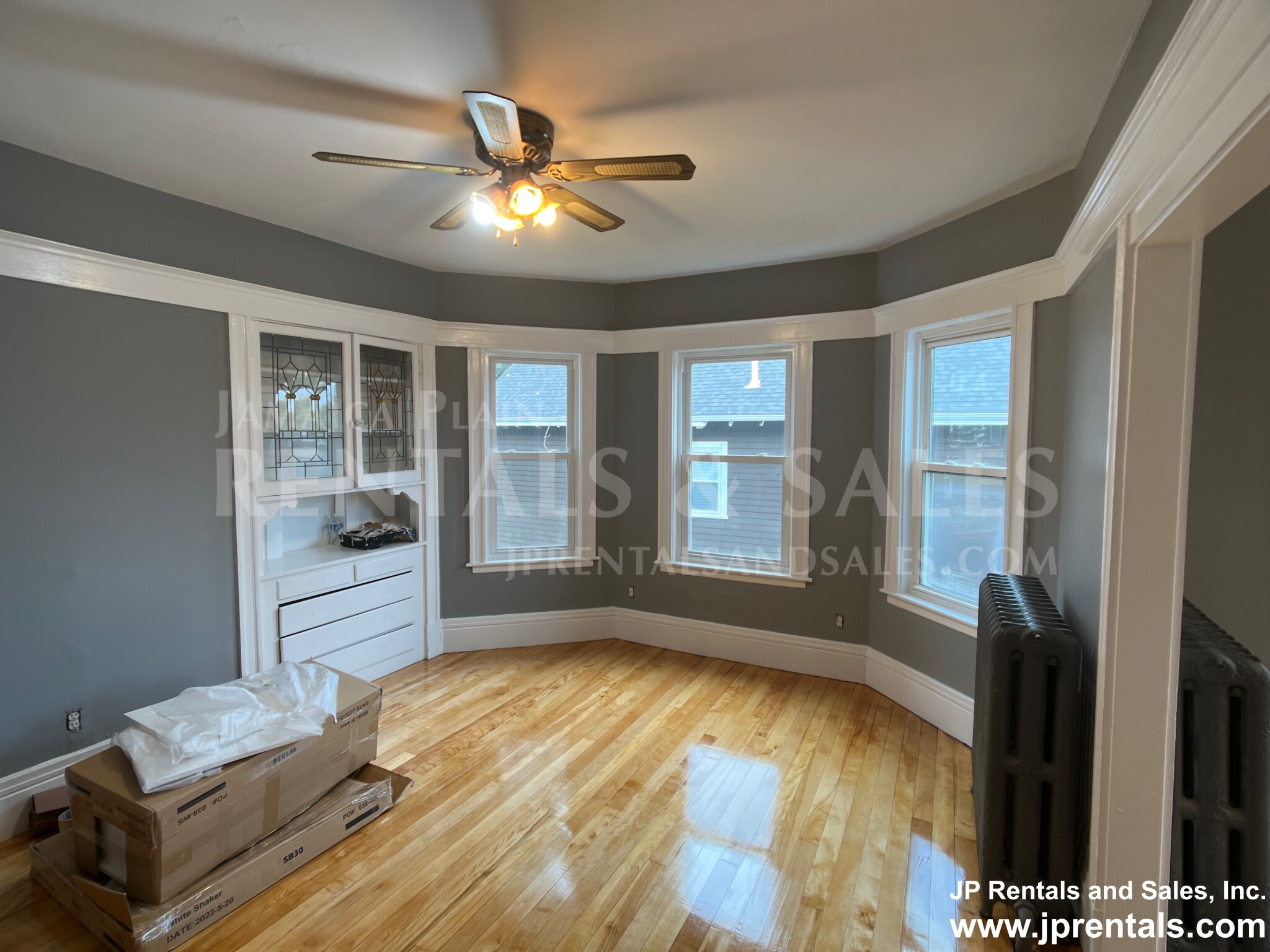 63 Manthorne Rd, West Roxbury