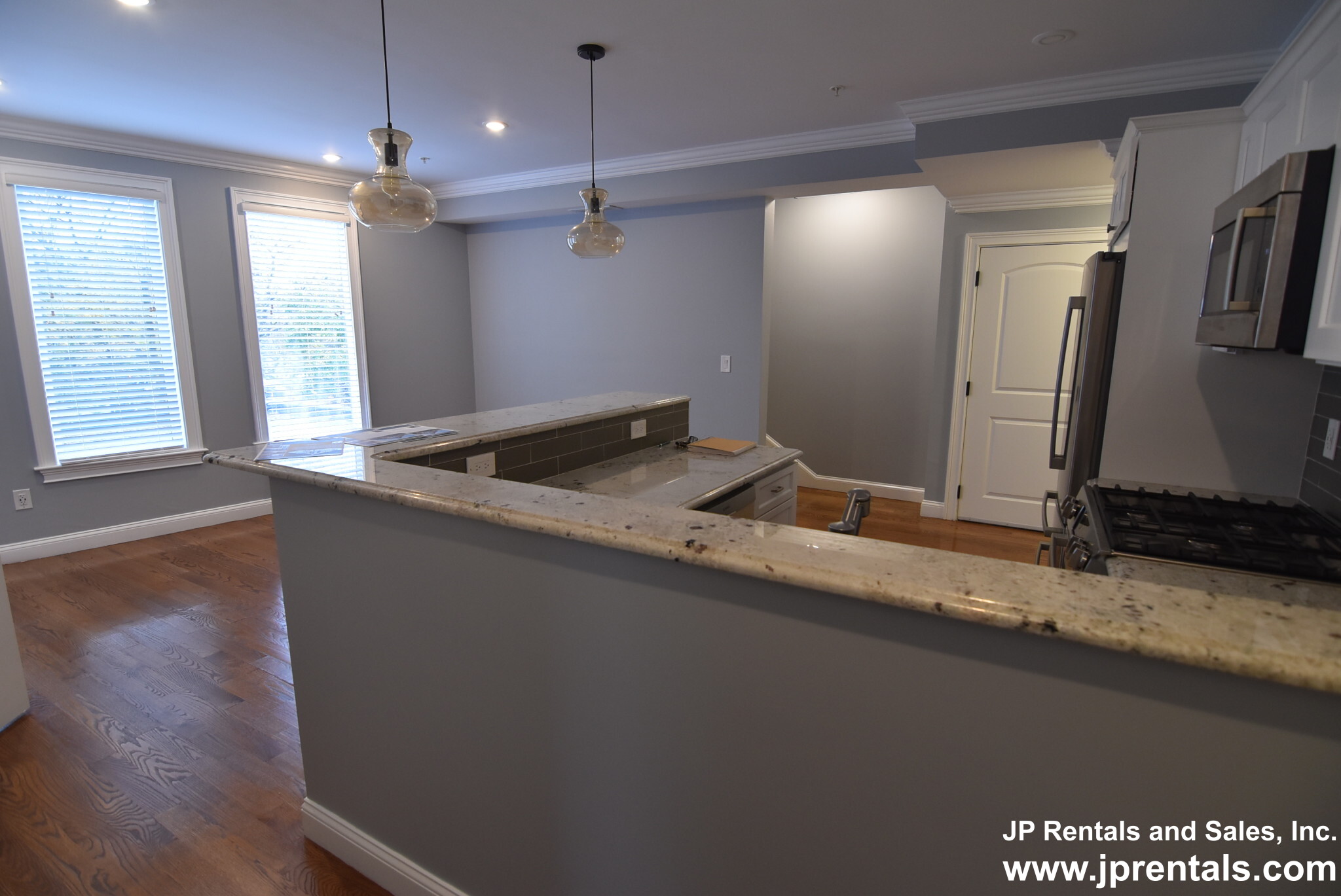 38 42 Hyde Park Ave, Jamaica Plain