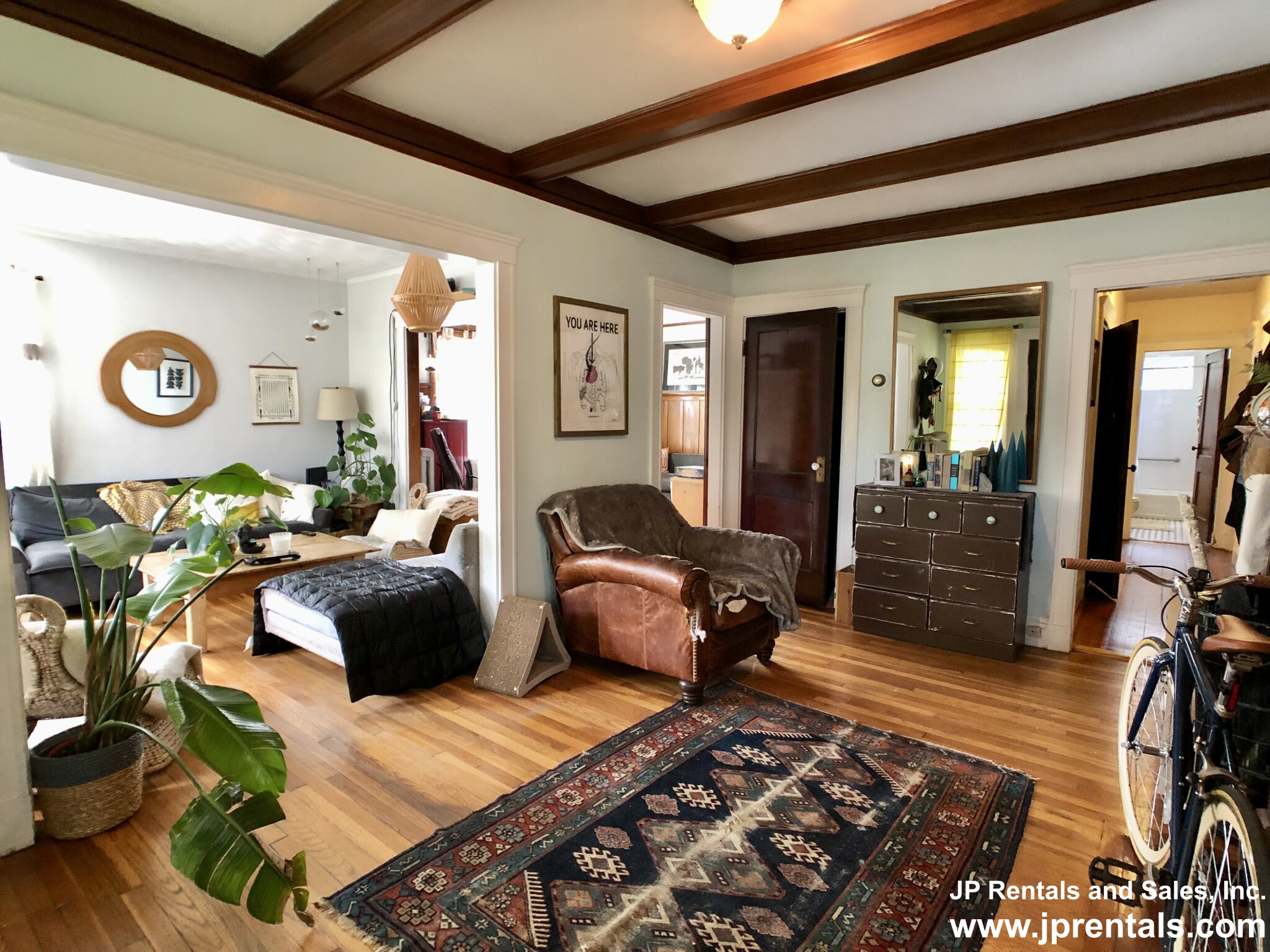 409 Huntington Ave, Jamaica Plain