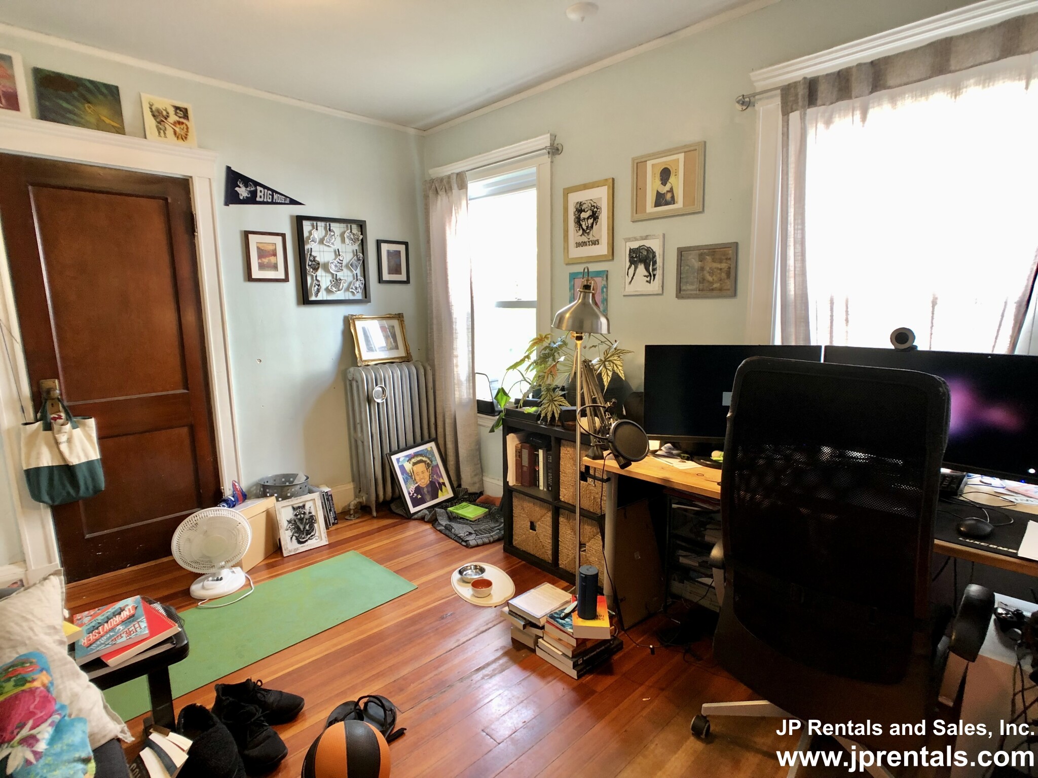 409 Huntington Ave, Jamaica Plain