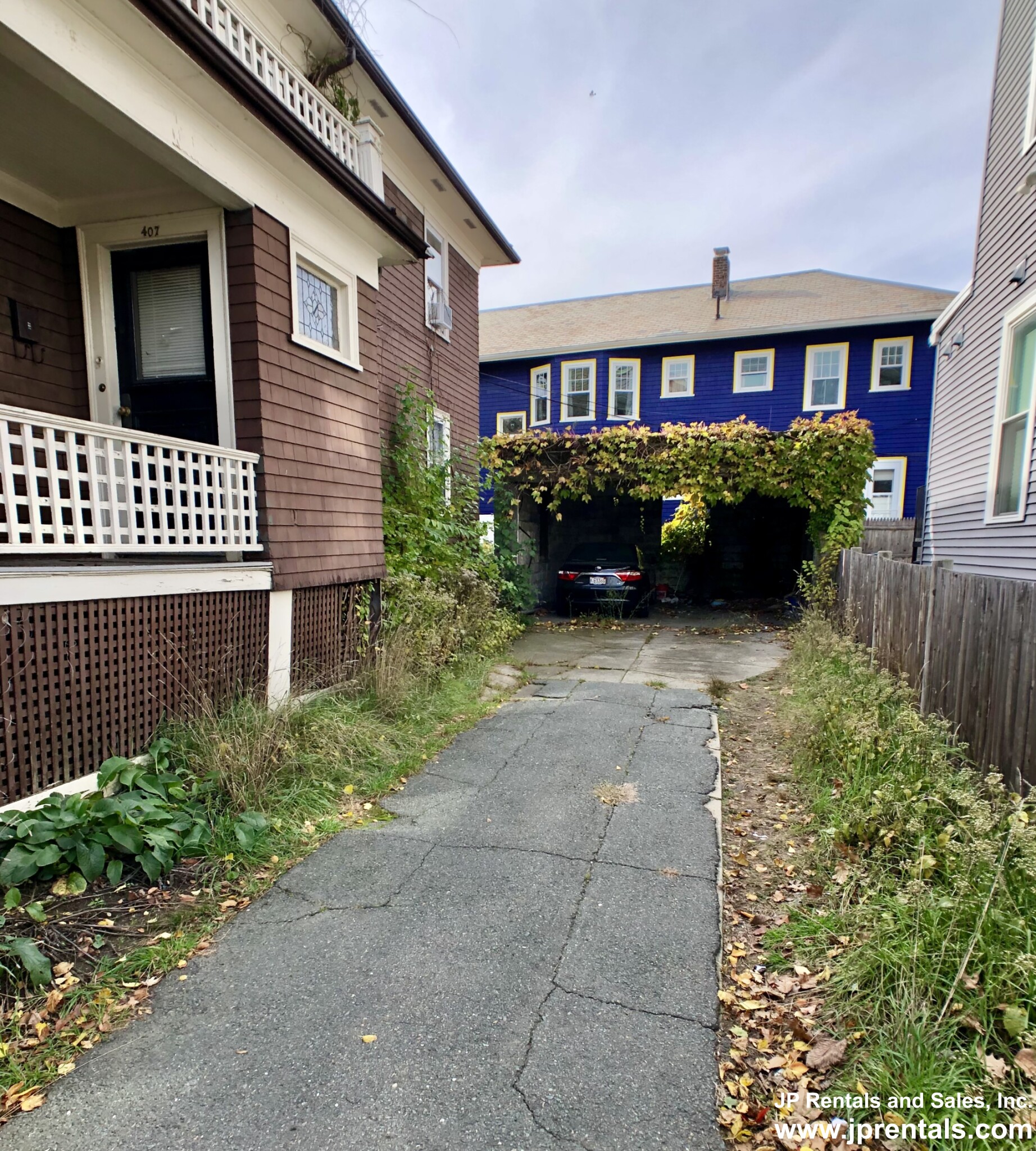 409 Huntington Ave, Jamaica Plain