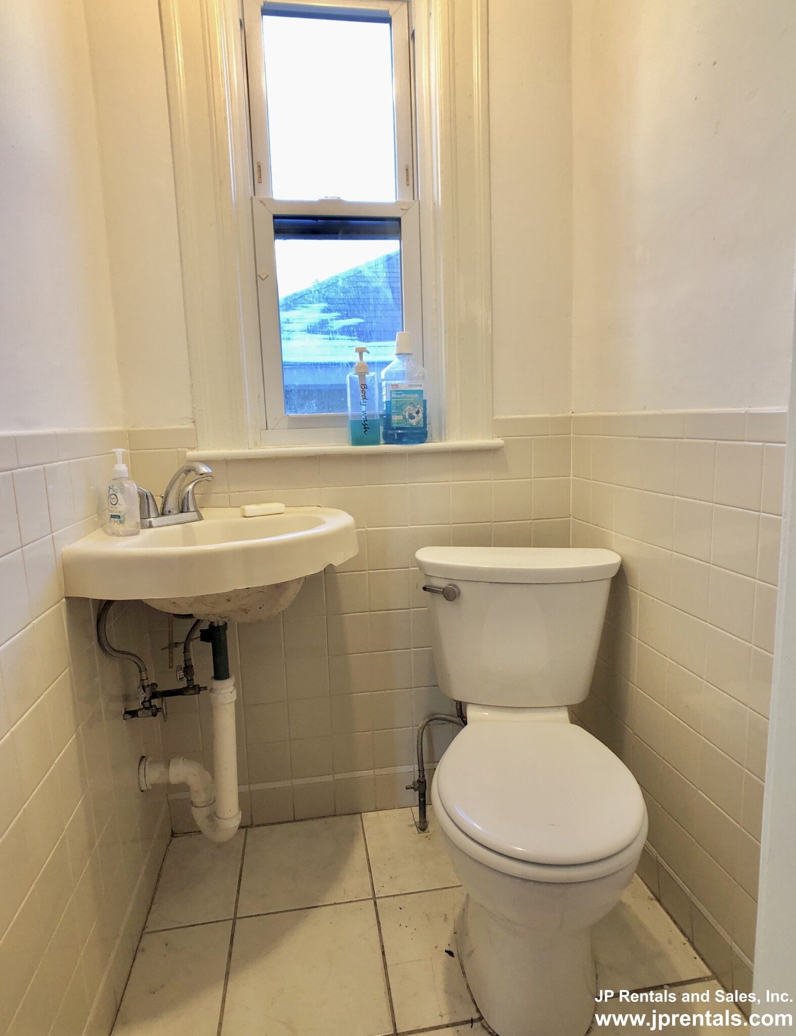 1162 Morton St, Mattapan