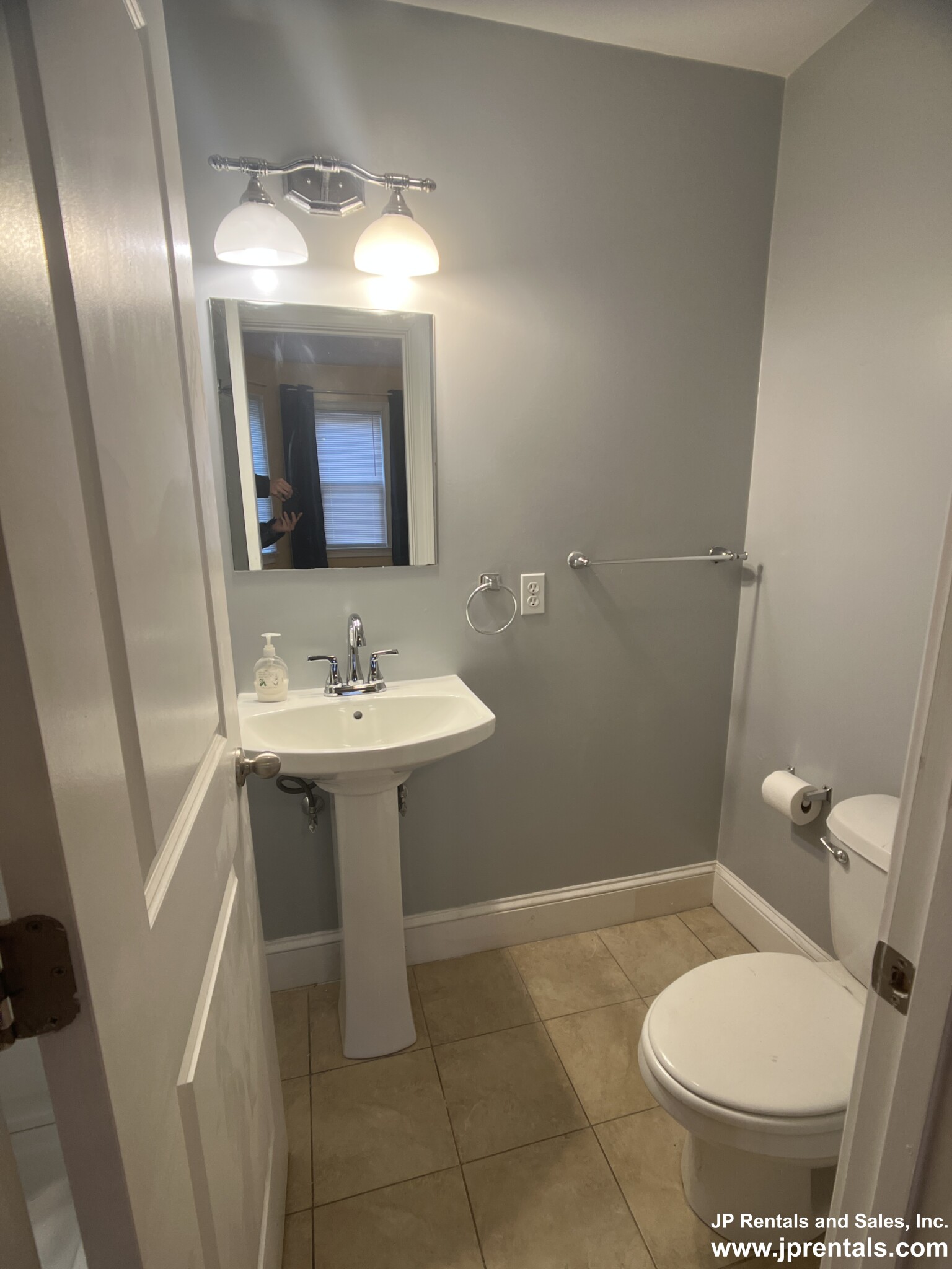 111 Heath St, Jamaica Plain