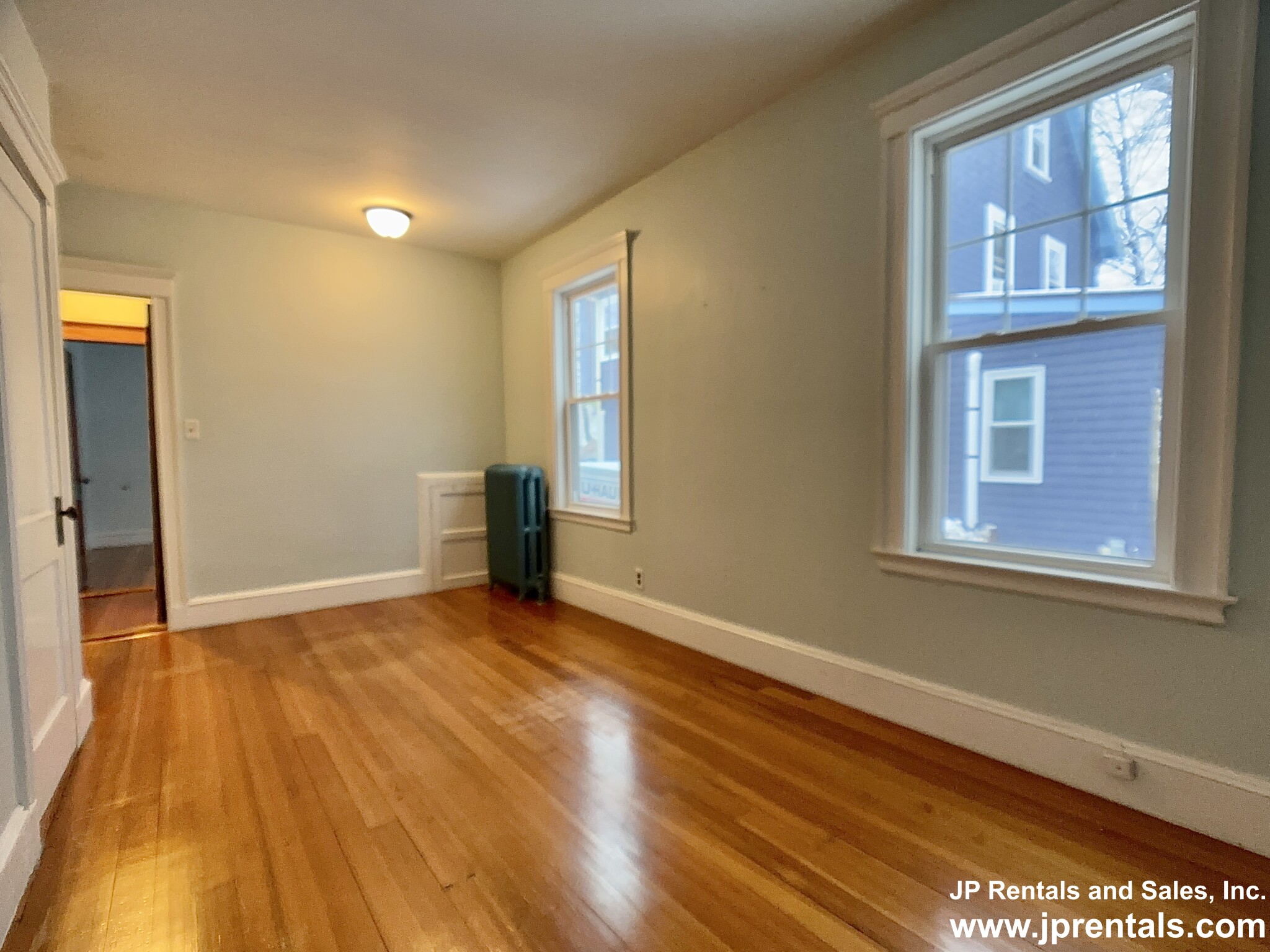6 Archdale Rd, Roslindale