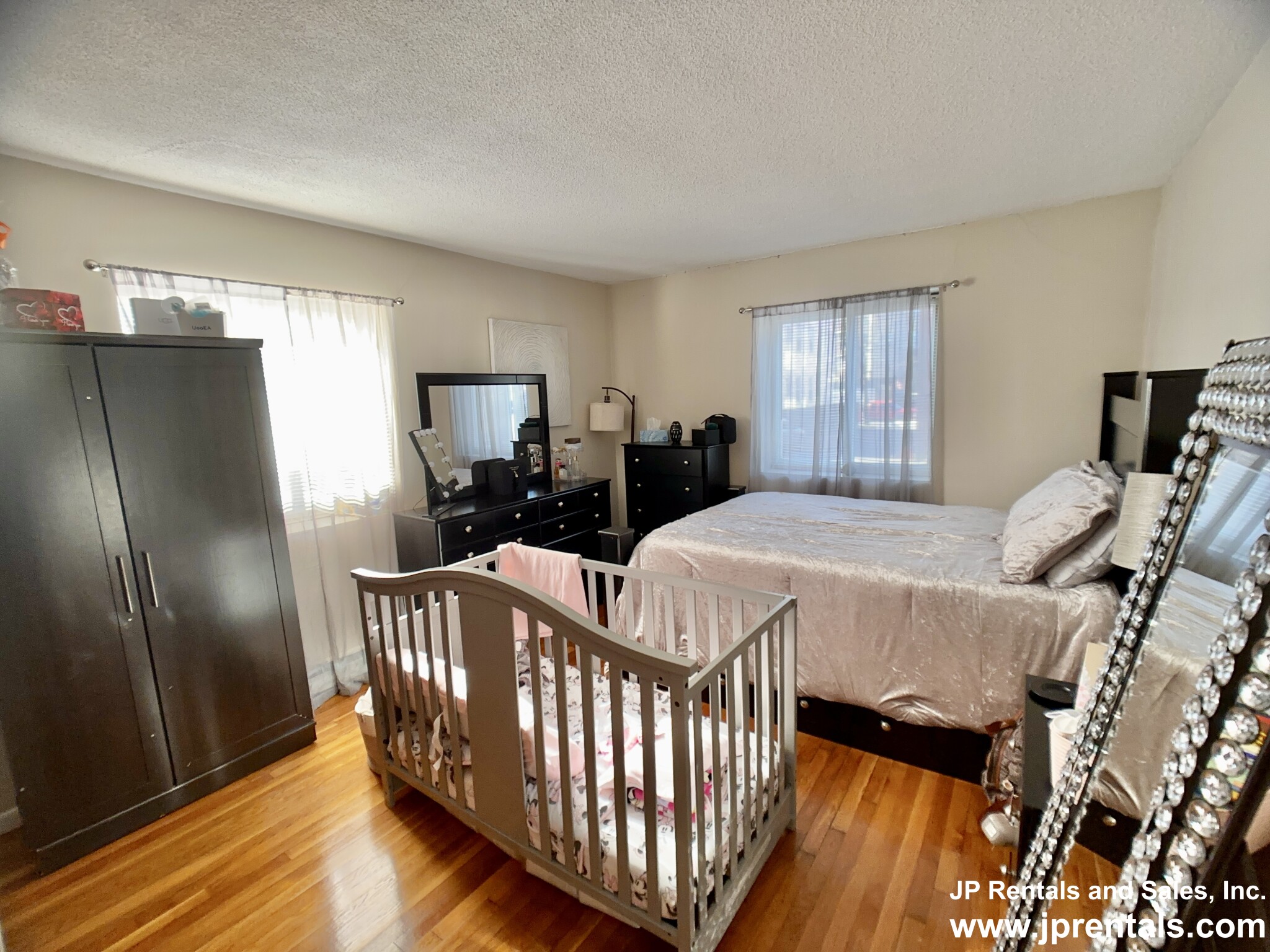 79 Poplar St, Roslindale